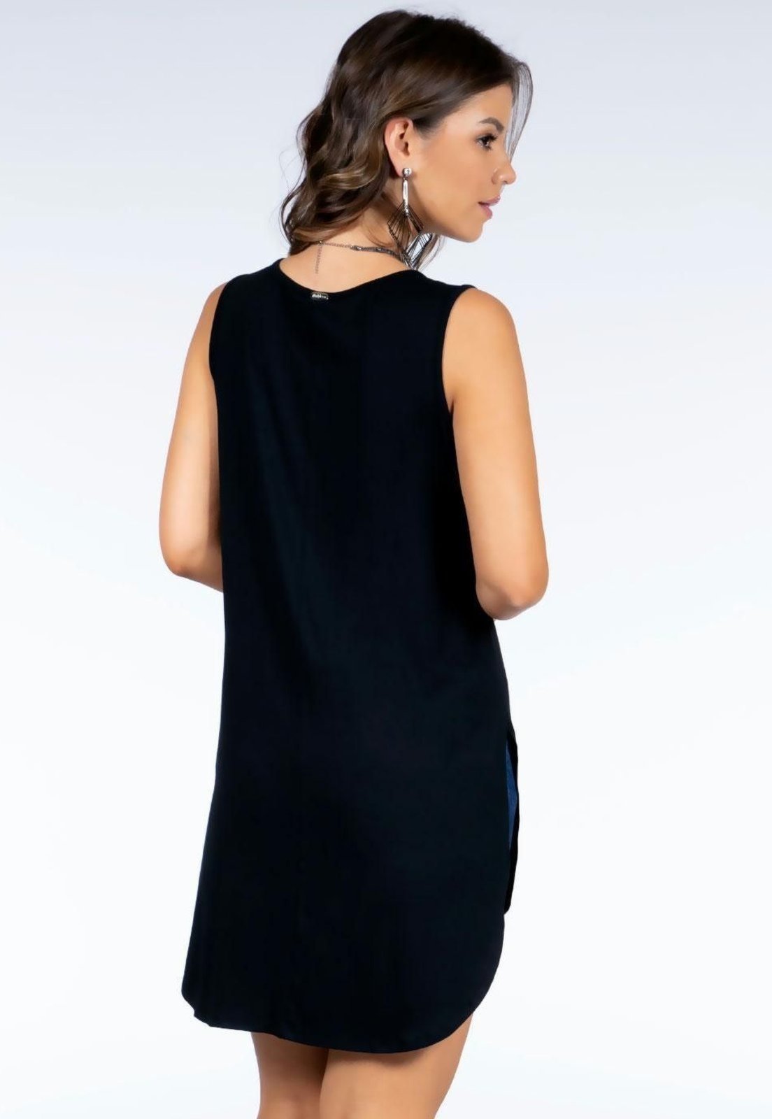 Vista 3 Blusa Com Barra Arredondada E Fendas Quintess preto Quintess preto
