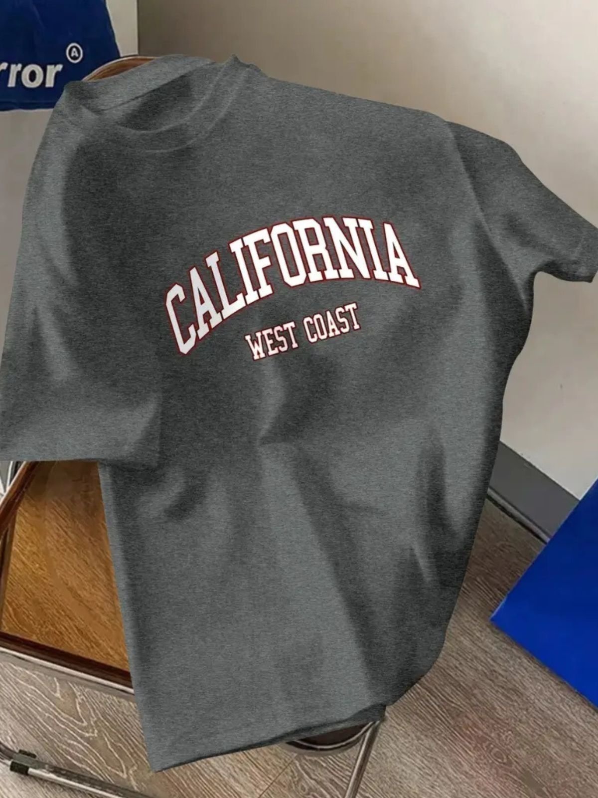 Camiseta Estampada Califórnia II Safira Moda Algodão Cinza Chumbo
