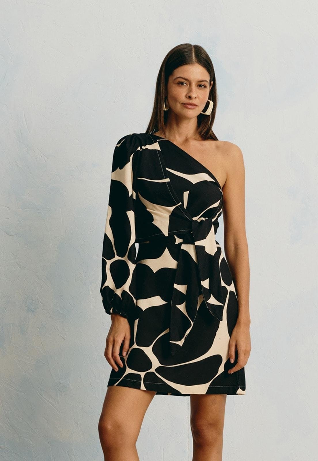 Vestido Curto Um Ombro Só Estampado Aurora Floral Preto