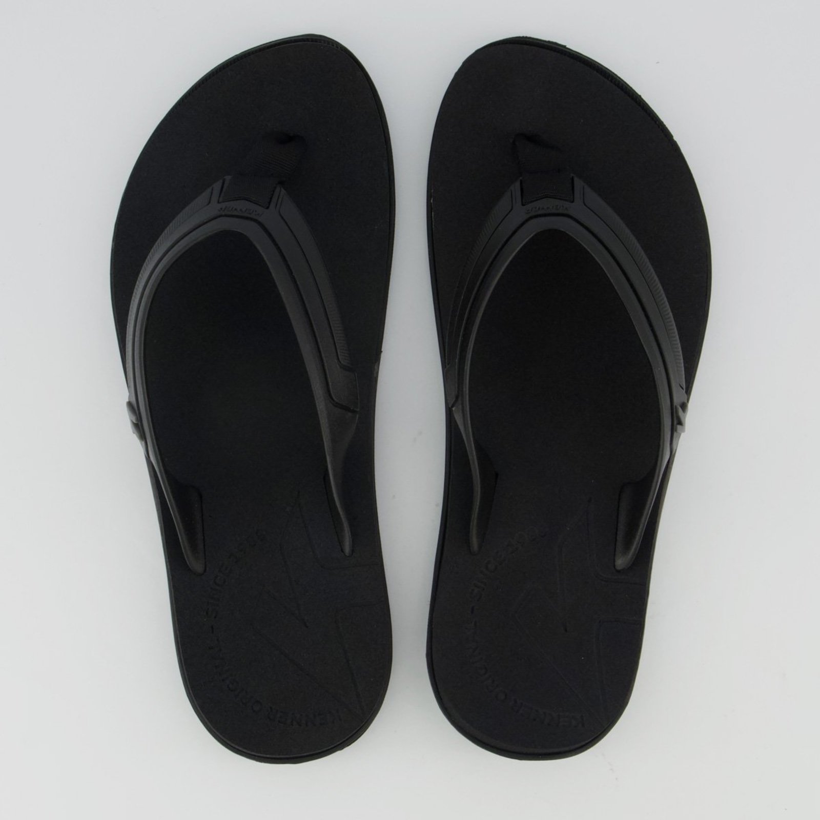 Chinelo Kenner K1 Preto