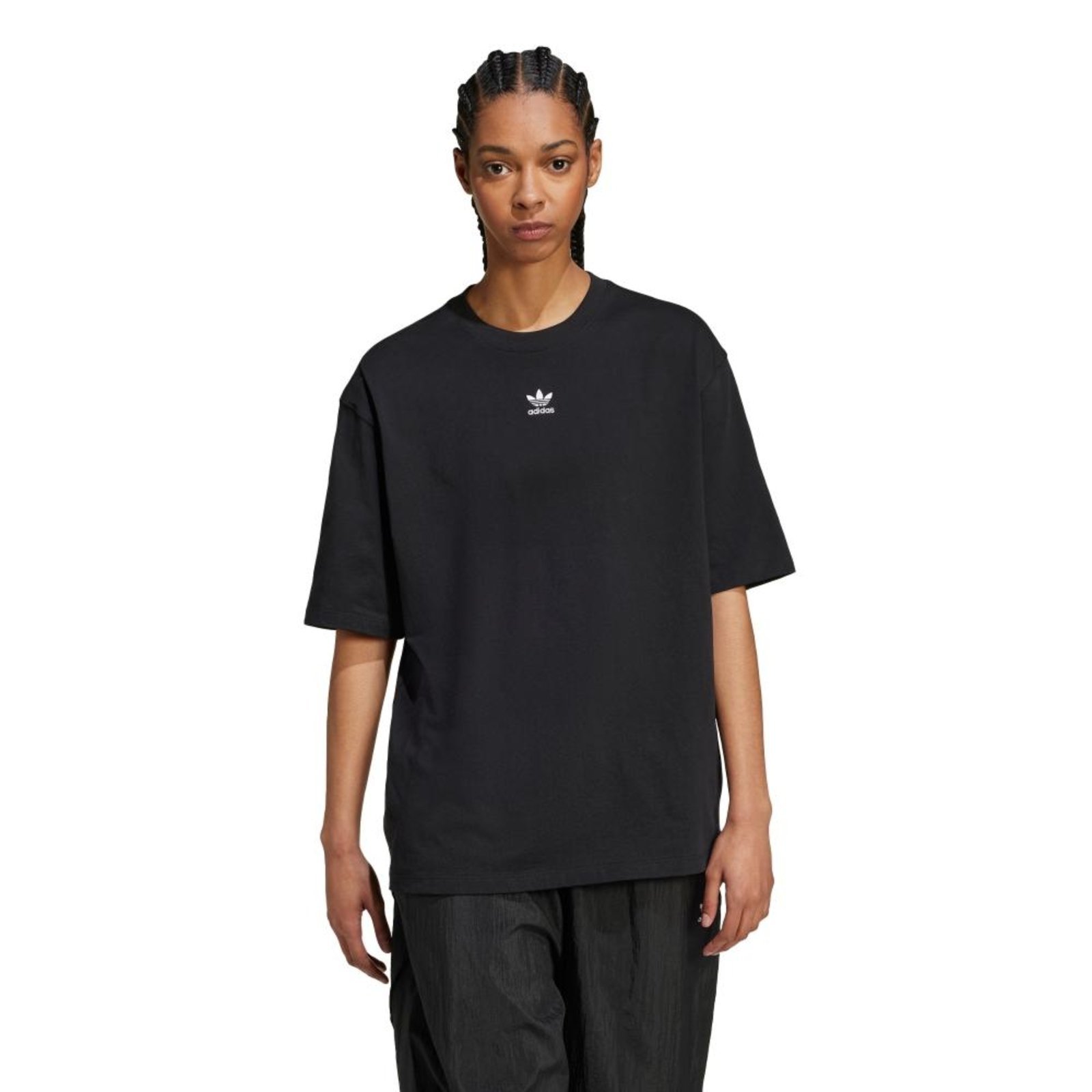 Camiseta Boyfriend Essentials adidas Originals Preto