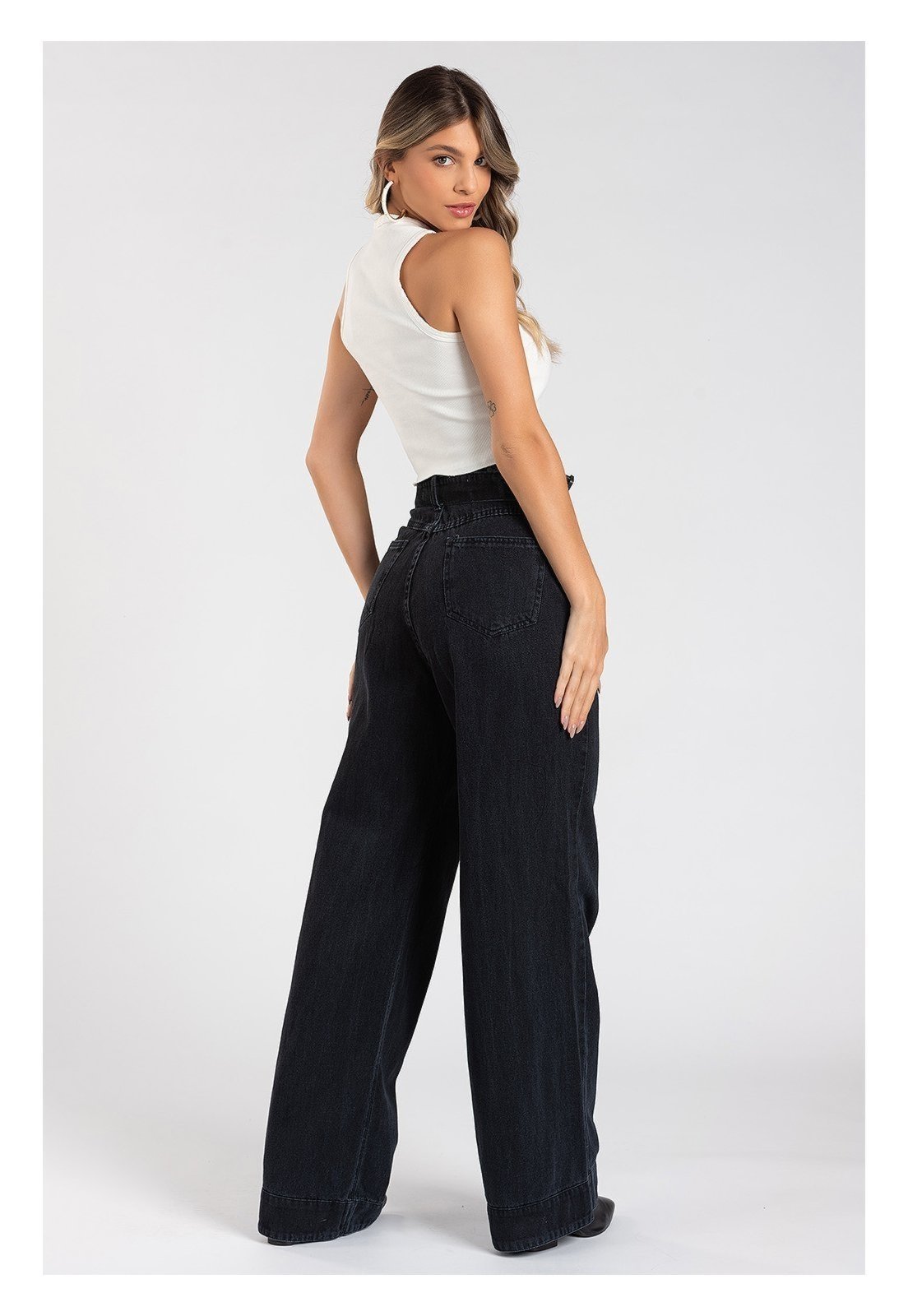 Calça Jeans Wide Leg Judy c/ Cinto Removível