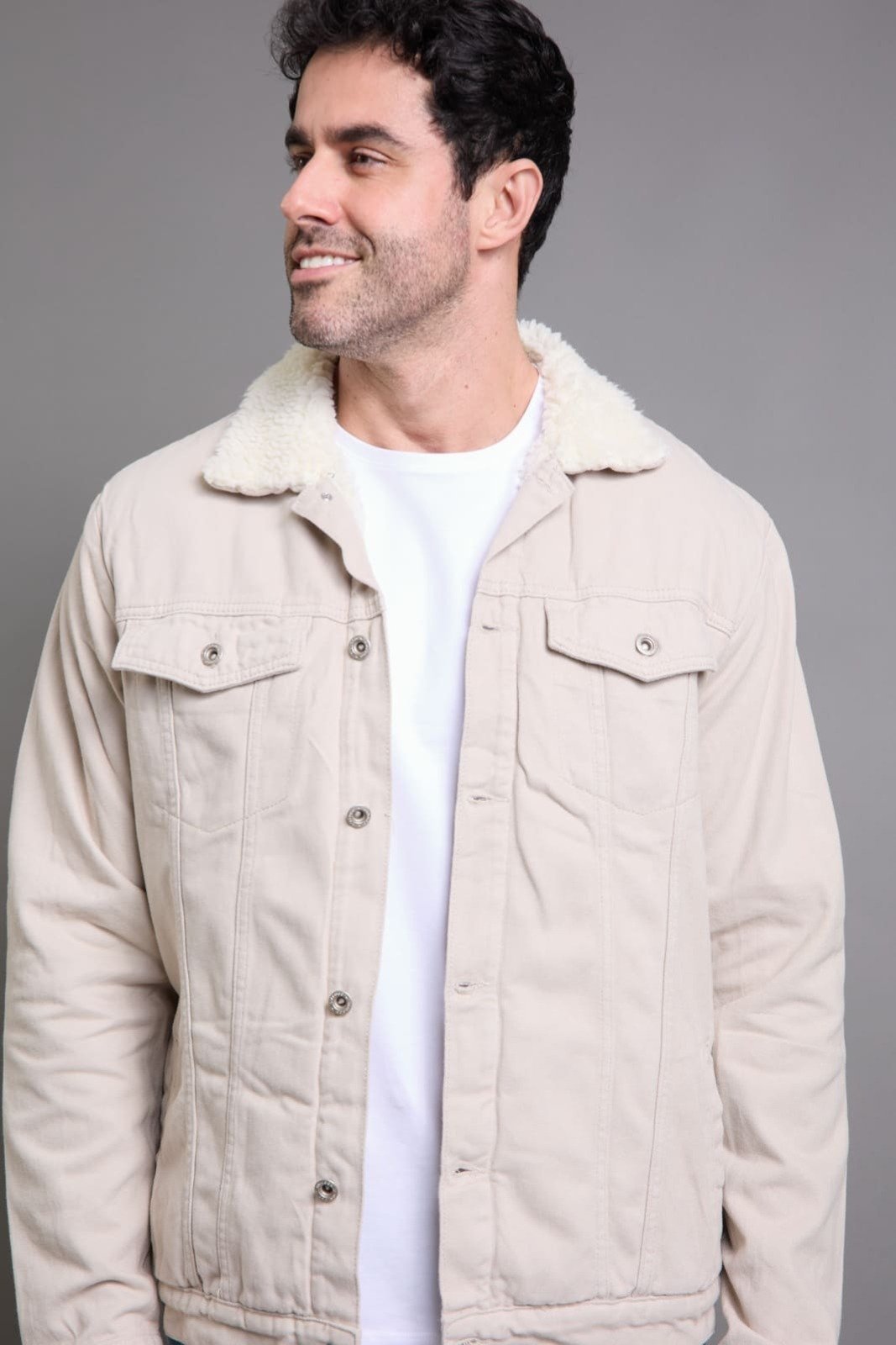 Jaqueta Trucker Masculina em Sarja Color com Forro Areia
