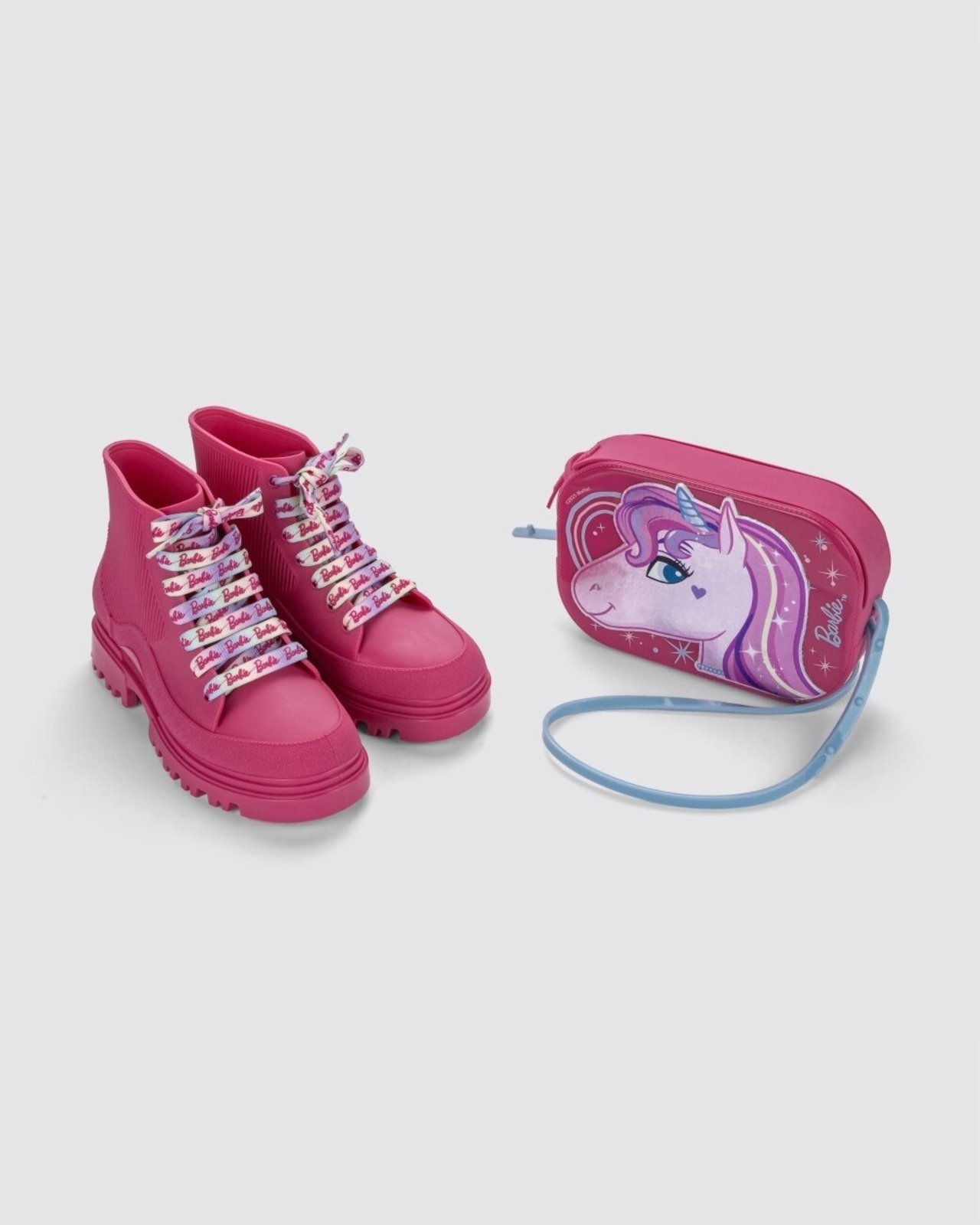 Infantil – Bota com Bolsa Grendene Barbie Powerful Rosa