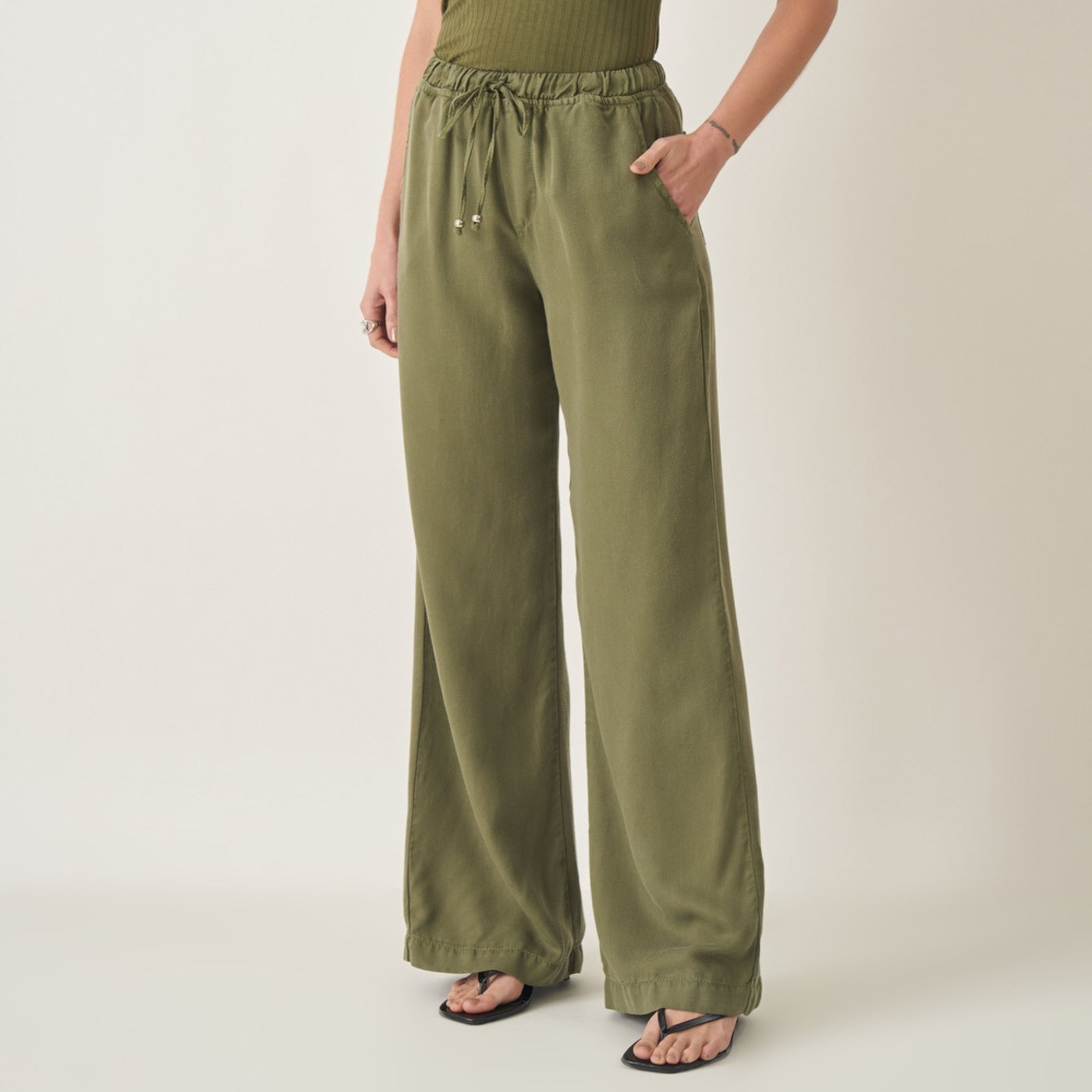 Calça Pantalona Tencel Color com Elástico
