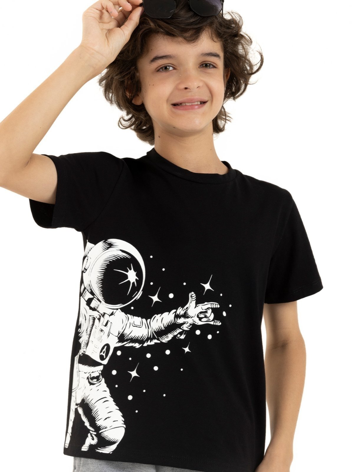 Vista 2 Infantil - Camiseta Menino De Verão Brilha no Escuro Cochilo Cósmico Magicamente Kids branco Magicamente Kids branco