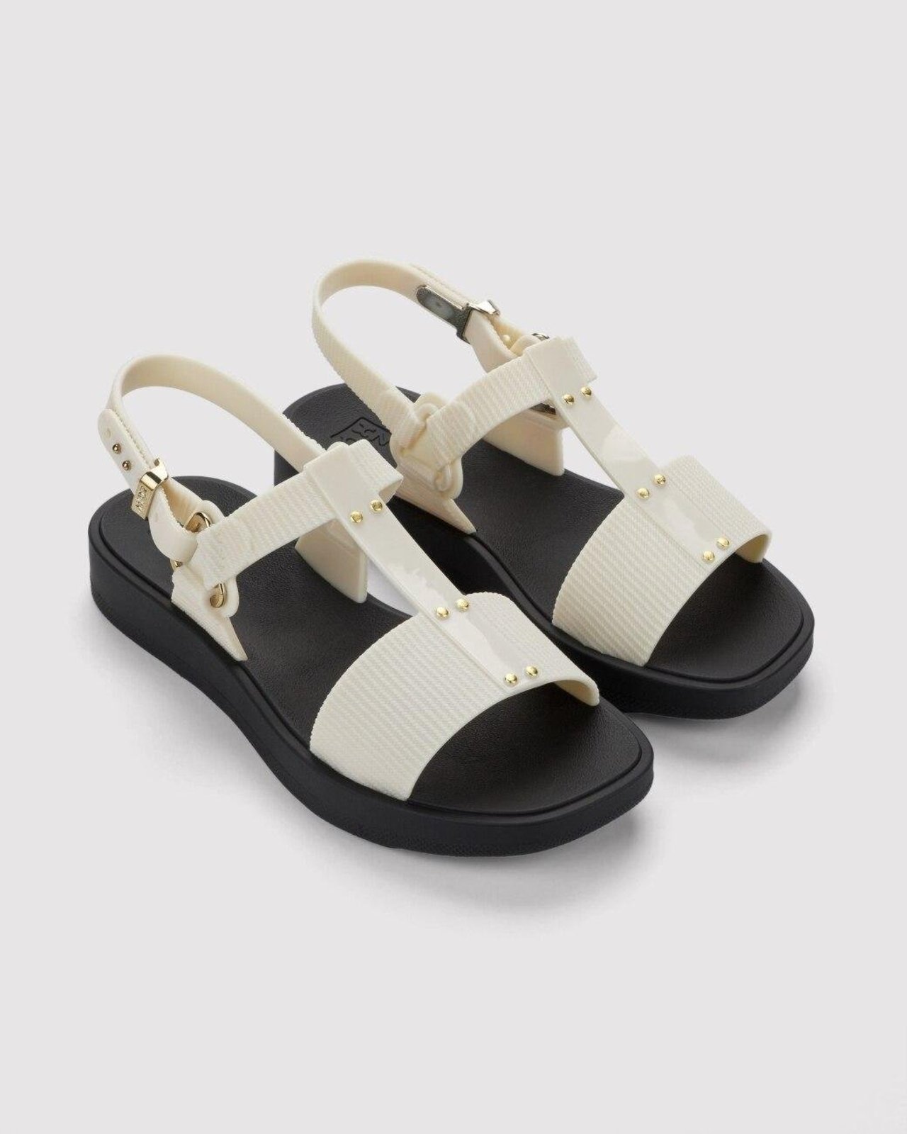 Sandália Feminina Zaxy Look Off-white