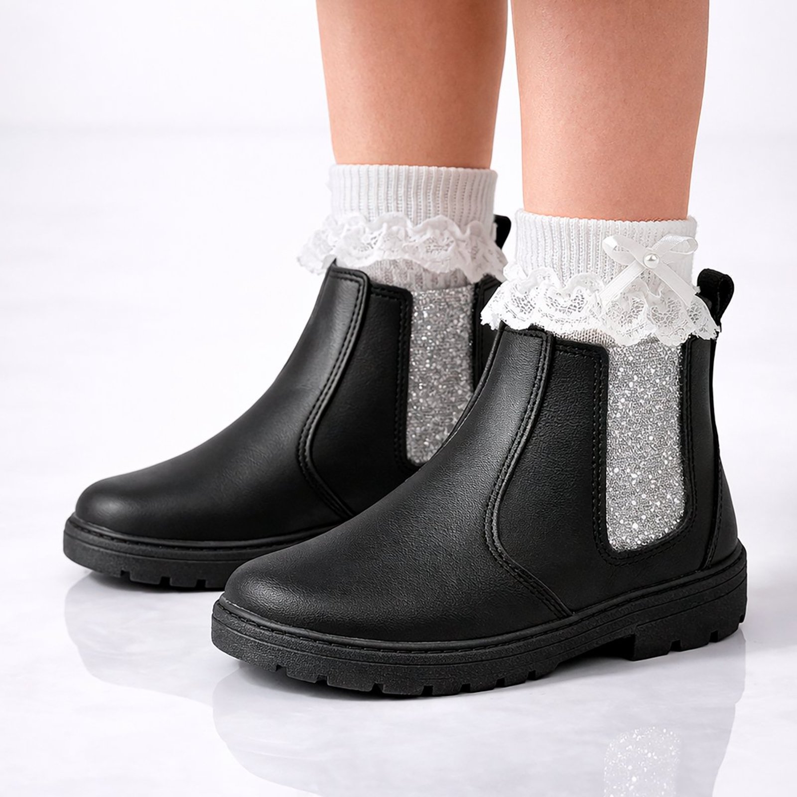 Infantil - Kit Bota Menina e Meia Cano Curto de Renda Preto Glitter Pepite