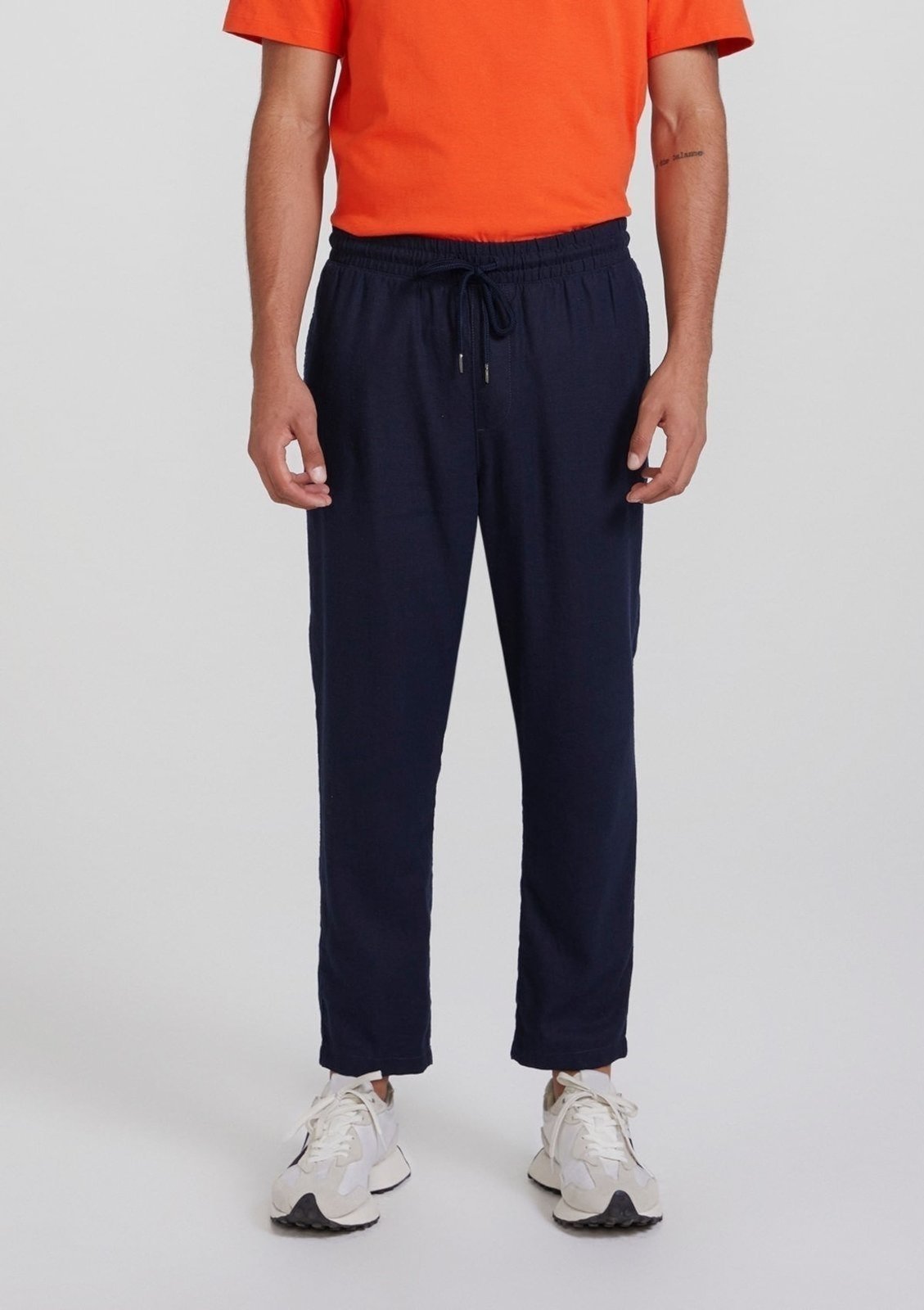 Calça Masculina Em Linho Com Cadarço