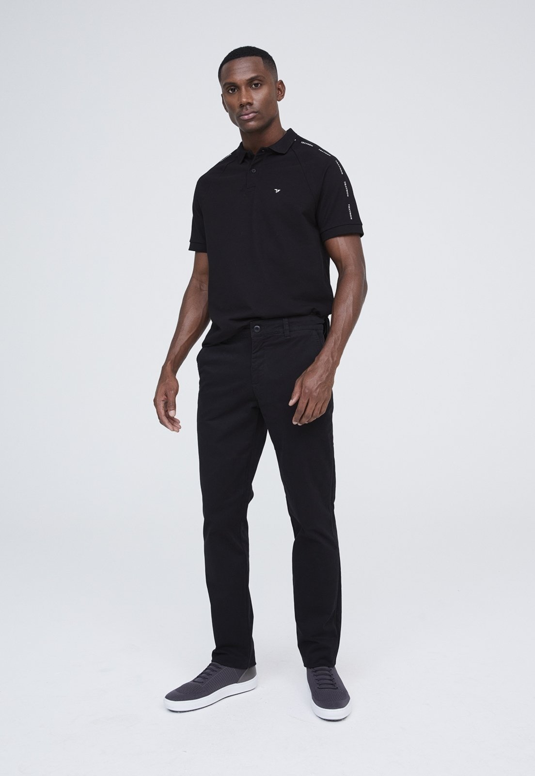 Polo Piquet Traymon Slim Manga Raglan Preto