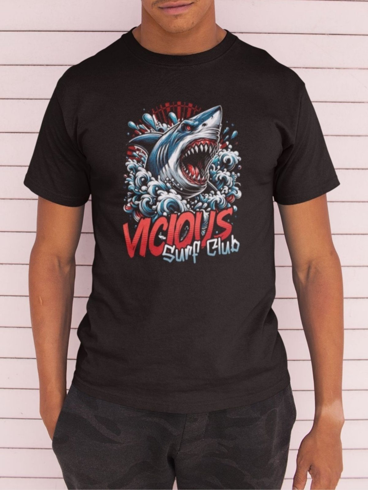 Camiseta Básica Masculina GuGi Tubarão Surf Shark Preto