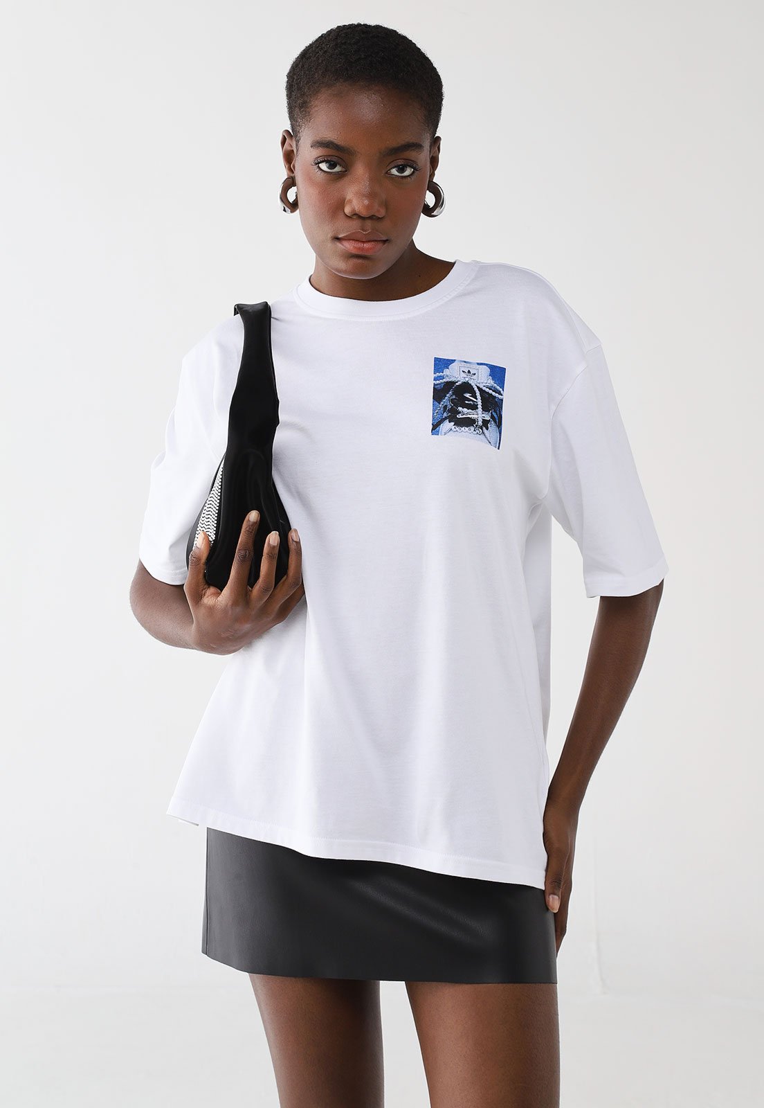 Camiseta Feminina Adidas Originals GFX SSTR Branca