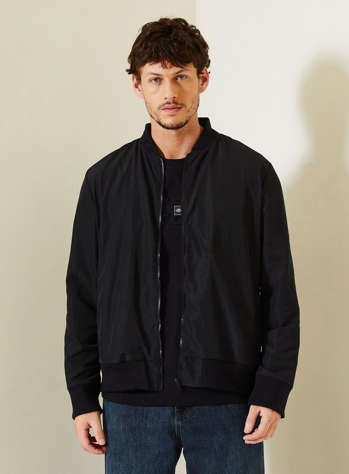 Jaqueta Bomber Masculina com Gola Esportiva Triton Preto