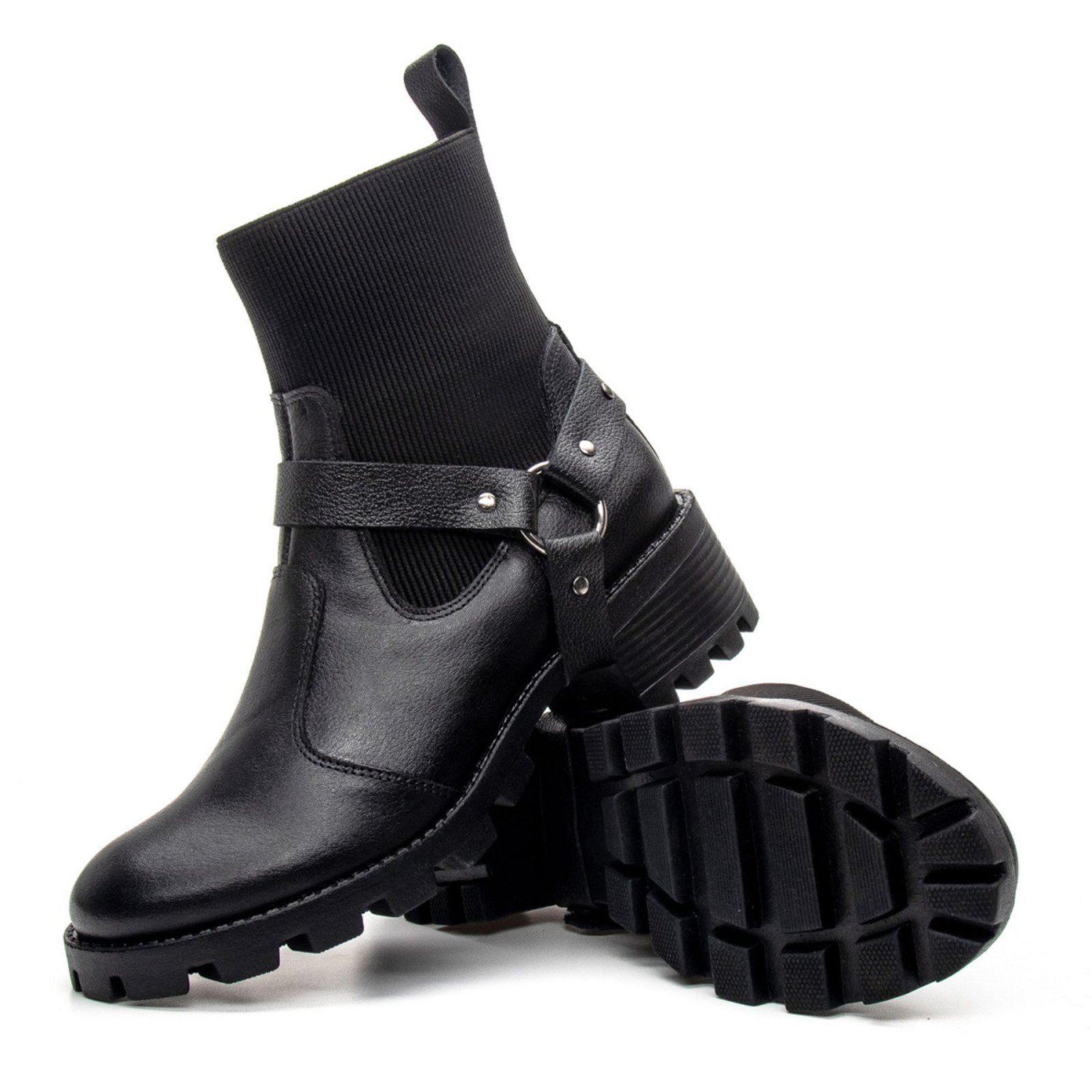 Bota Coturno Tratorada Feminina em Couro Com Fivela Zafrem Preto
