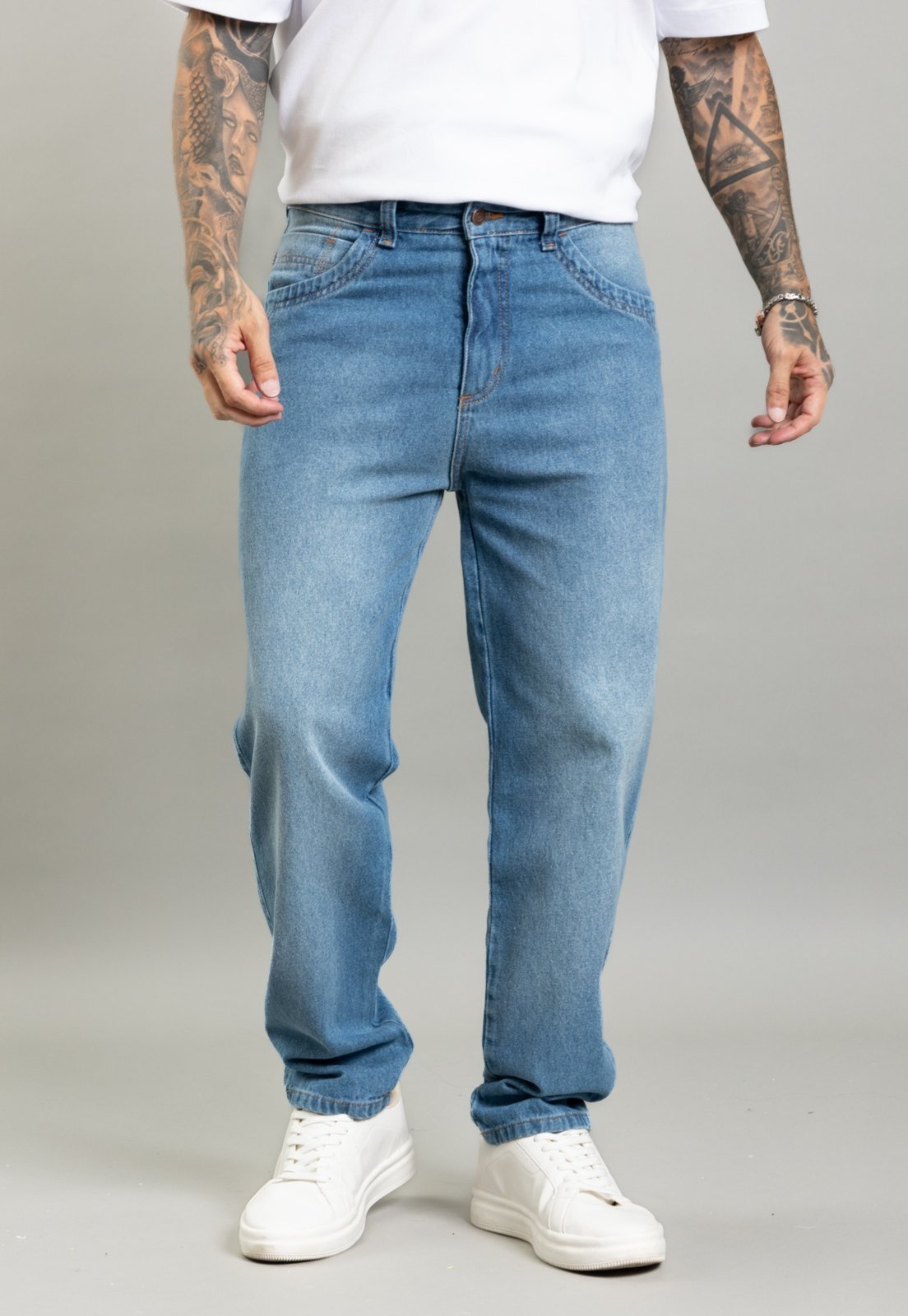 Calça Jeans Masculina Perna Reta com Lavagem Média Azul