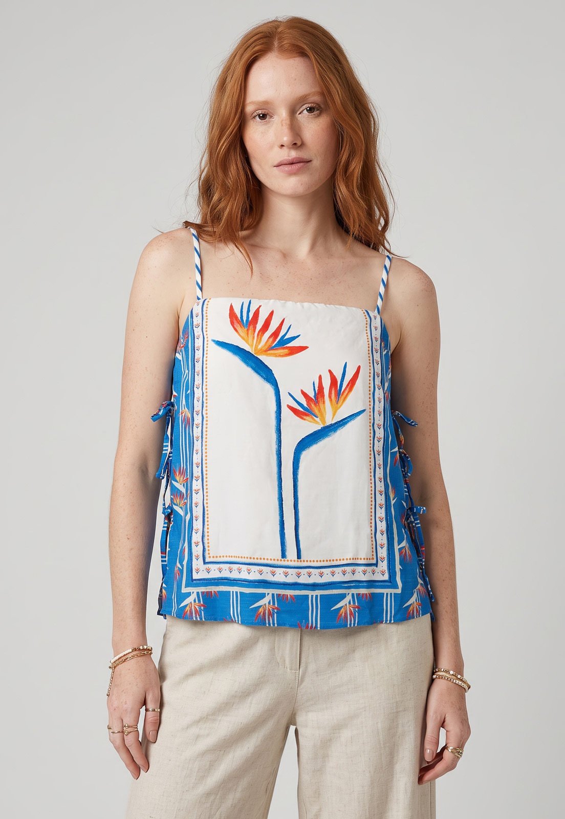 Blusa Feminina Lez a Lez Estampa Floral Branca