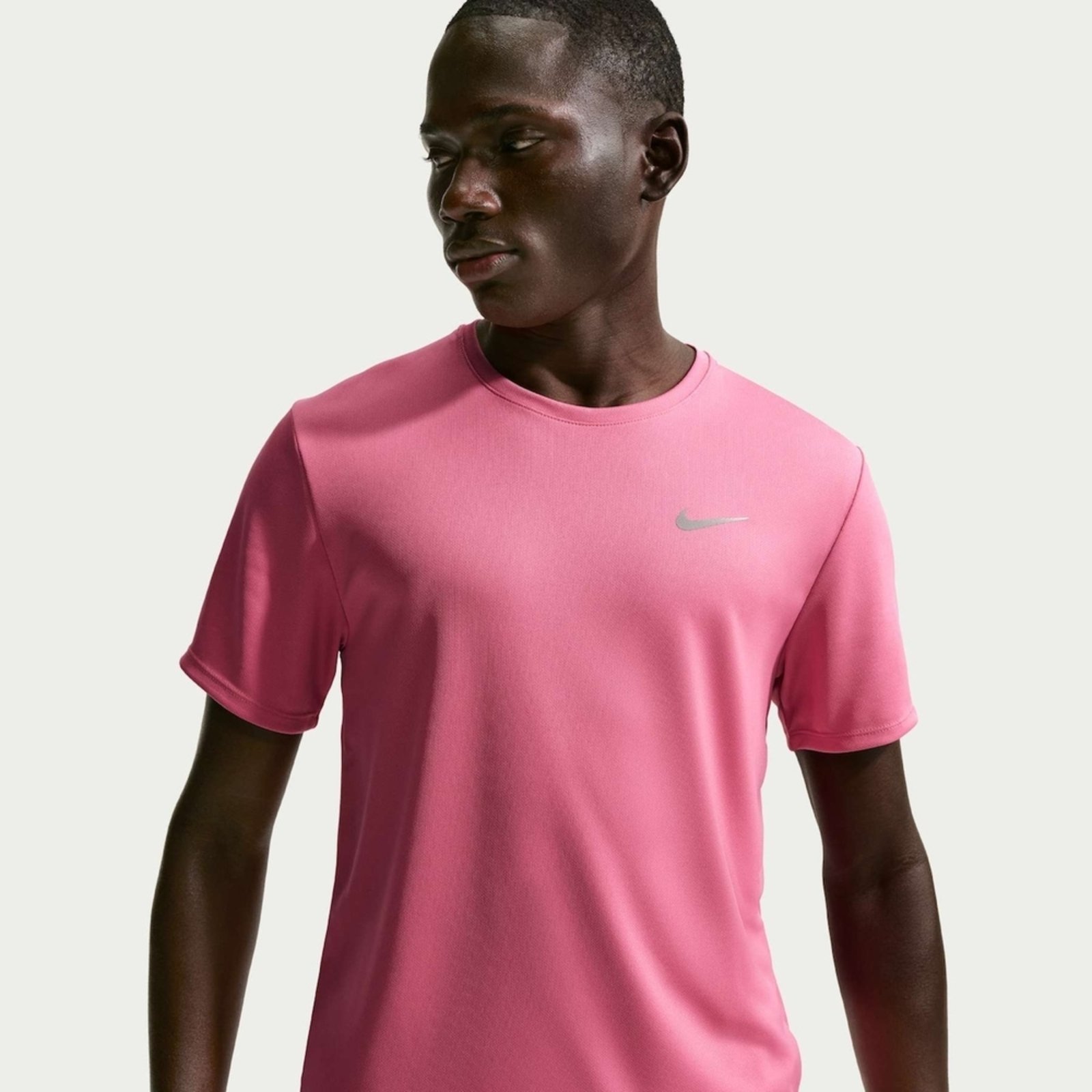 Camiseta Nike Dri-FIT UV Miller Masculina