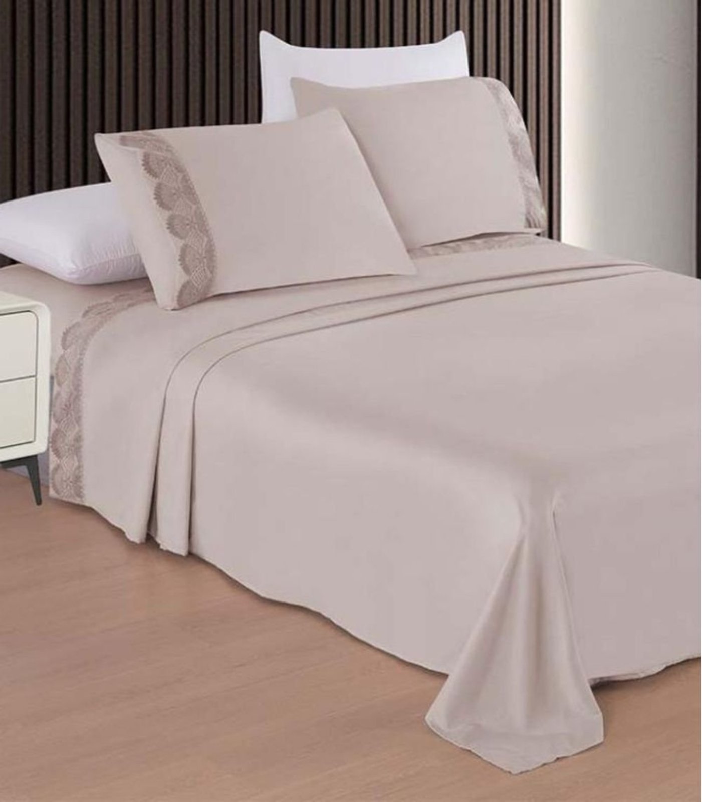 Jogo De Cama Marquesa Bordado Inglês Queen Camesa Bege