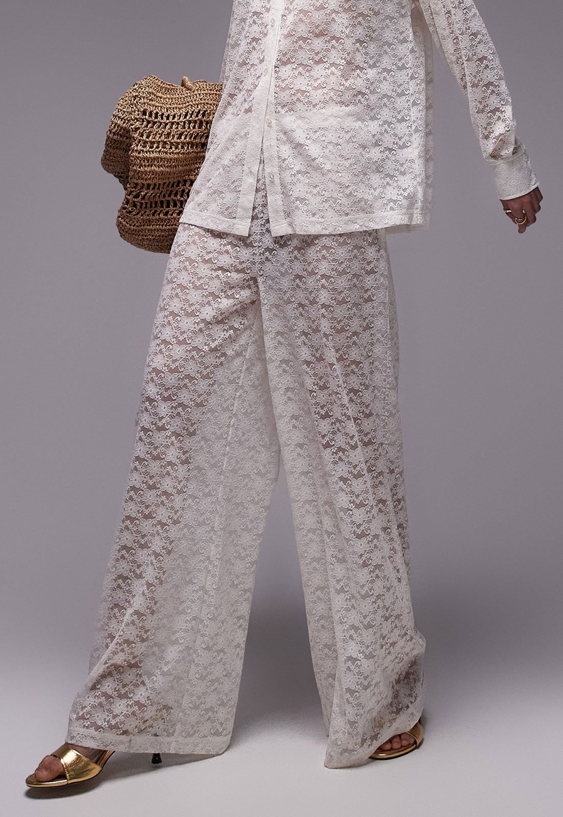 Calça Renda TOPSHOP Wide Leg Vazada Off-White