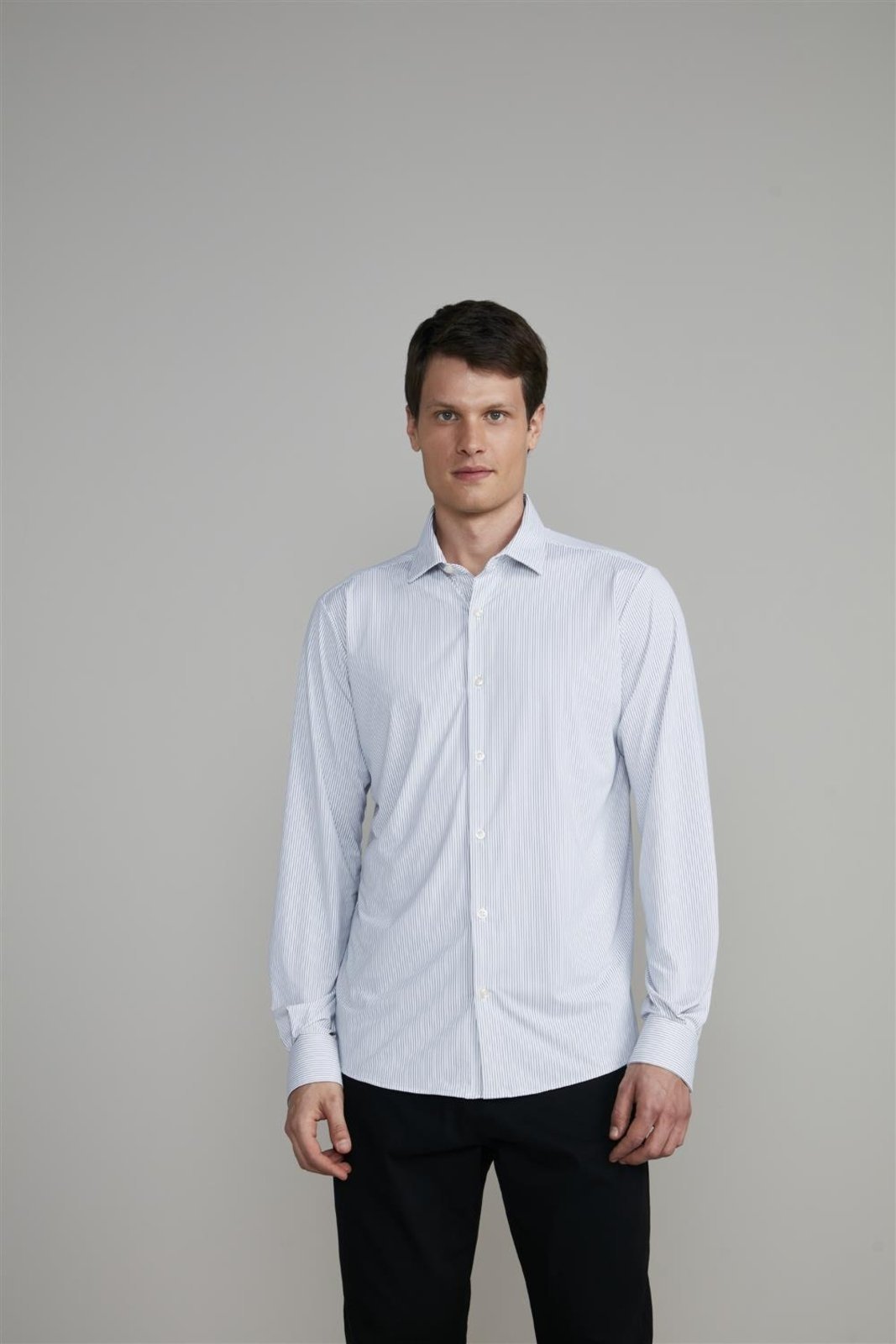HIGHSTIL Camisa Tecnocomfy Comfort Listrada – Cinza Claro