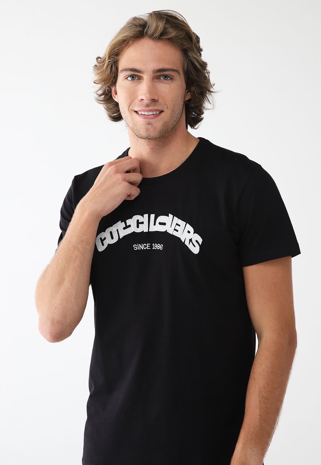Camiseta Colcci Reta Logo Preta