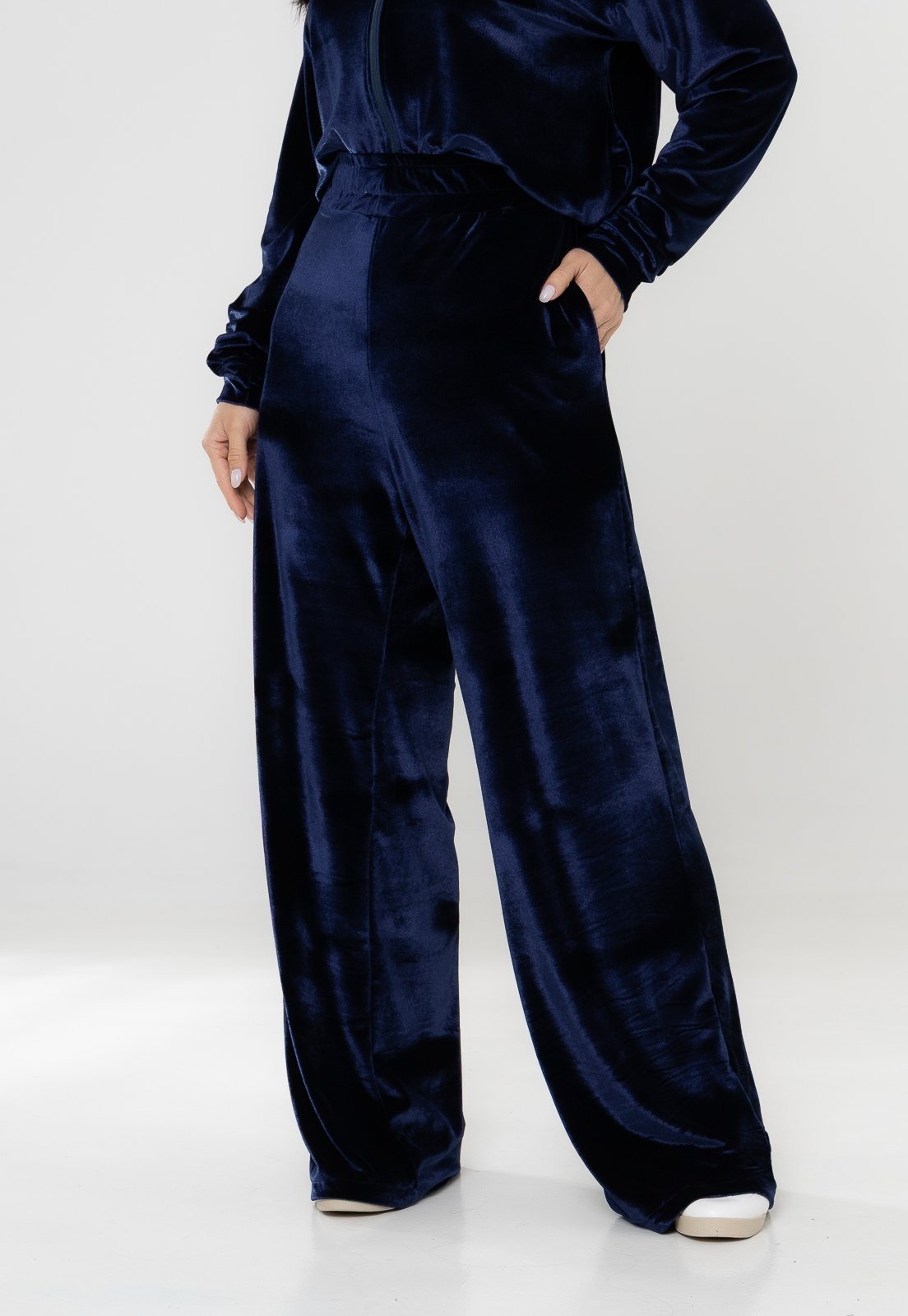 Calça Aura Edna Veludo Pantalona Marinho