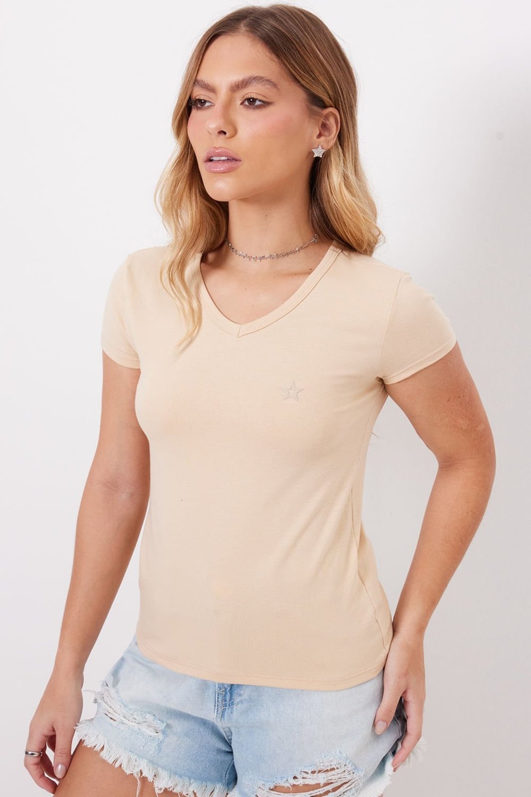 Camiseta Feminina Decote v Planet Girls Bege Médio
