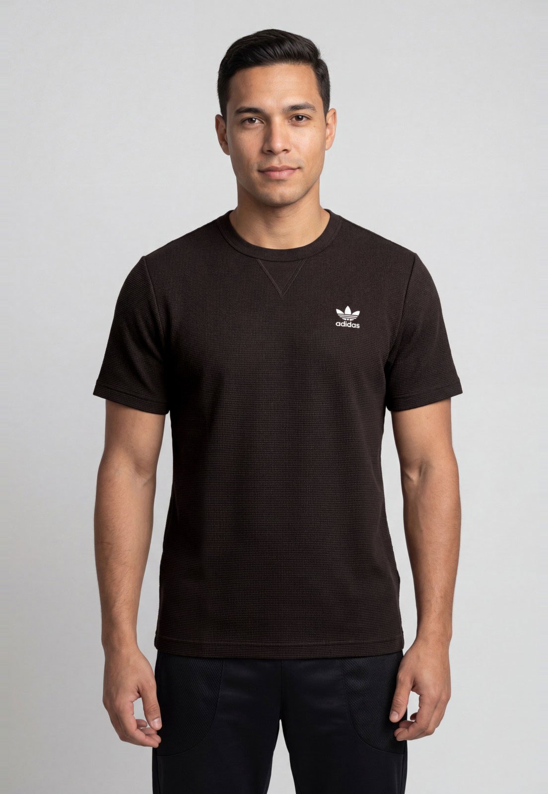 Camiseta Masculina adidas Originals Gola Redonda Marrom Escuro