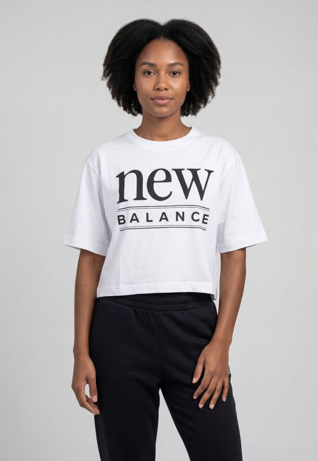 Camiseta Feminina New Balance Nb Reimagined Branca