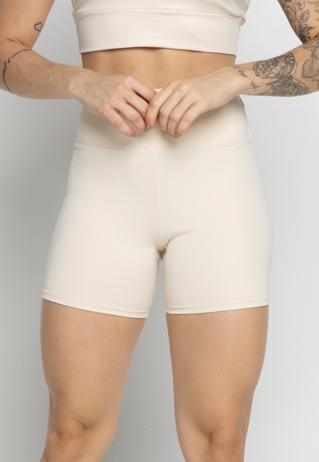 Short Fitness Vekyo Poliamida Feminino Suplex Liso Academia Off White