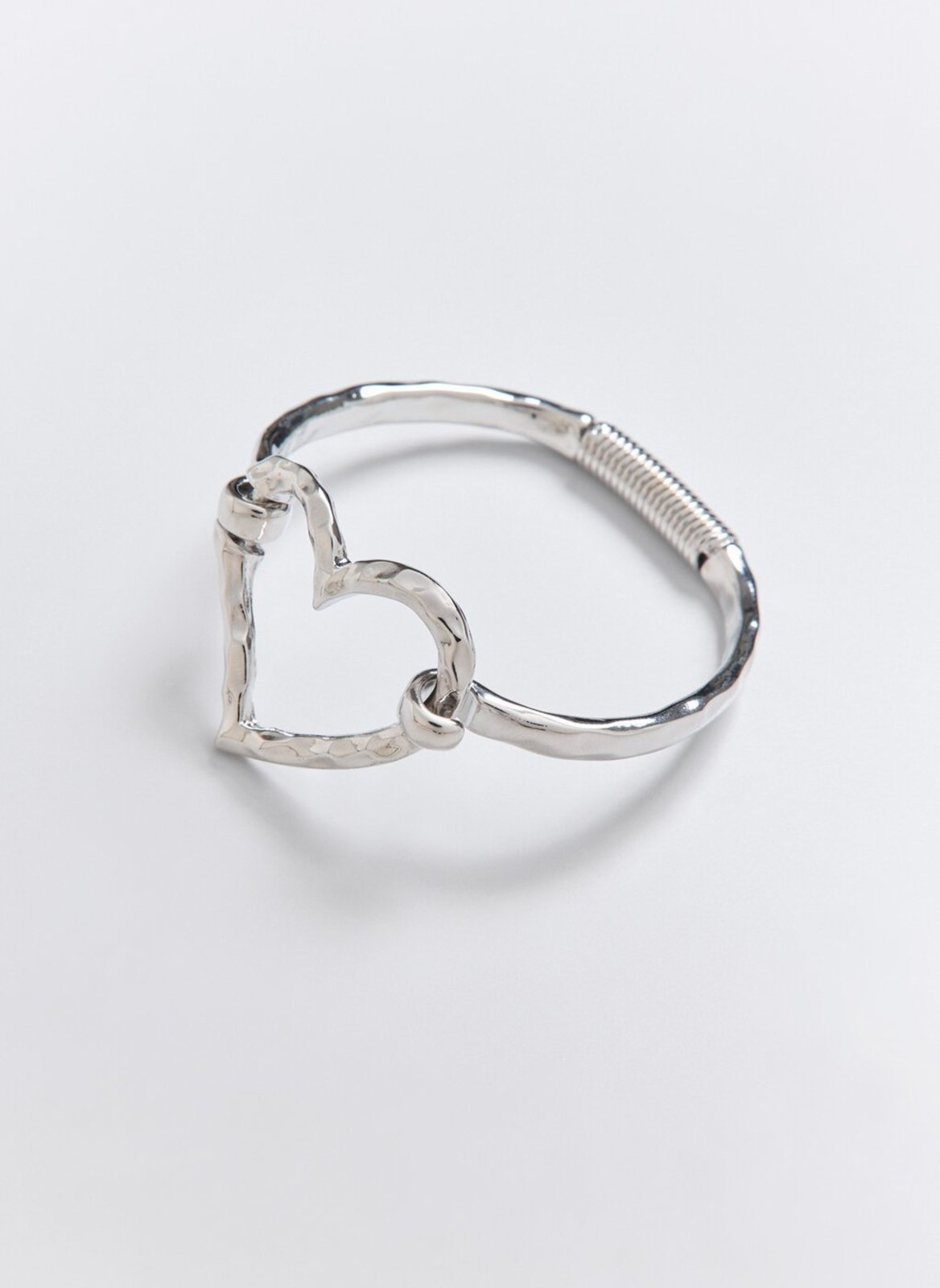 Bracelete Prateado Coração