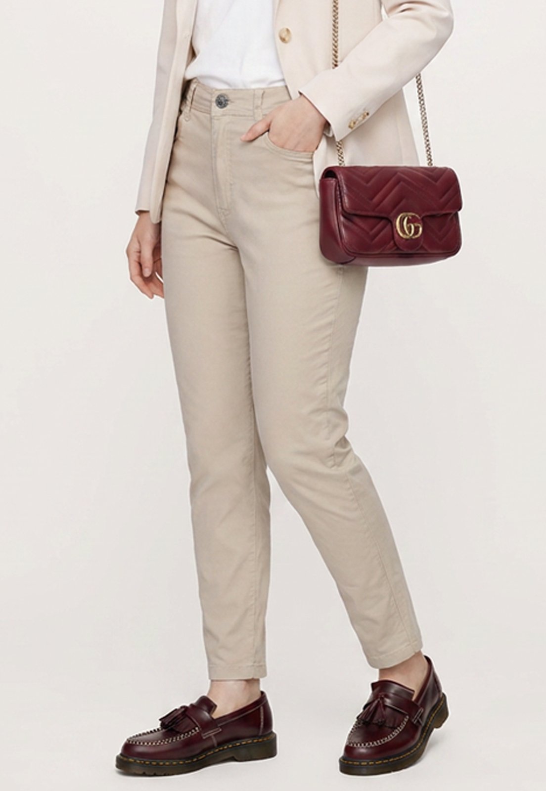 Calça Feminina Cintura Alta Slim Cigarrete com Elastano Sarja Ajuste Perfeito Branco