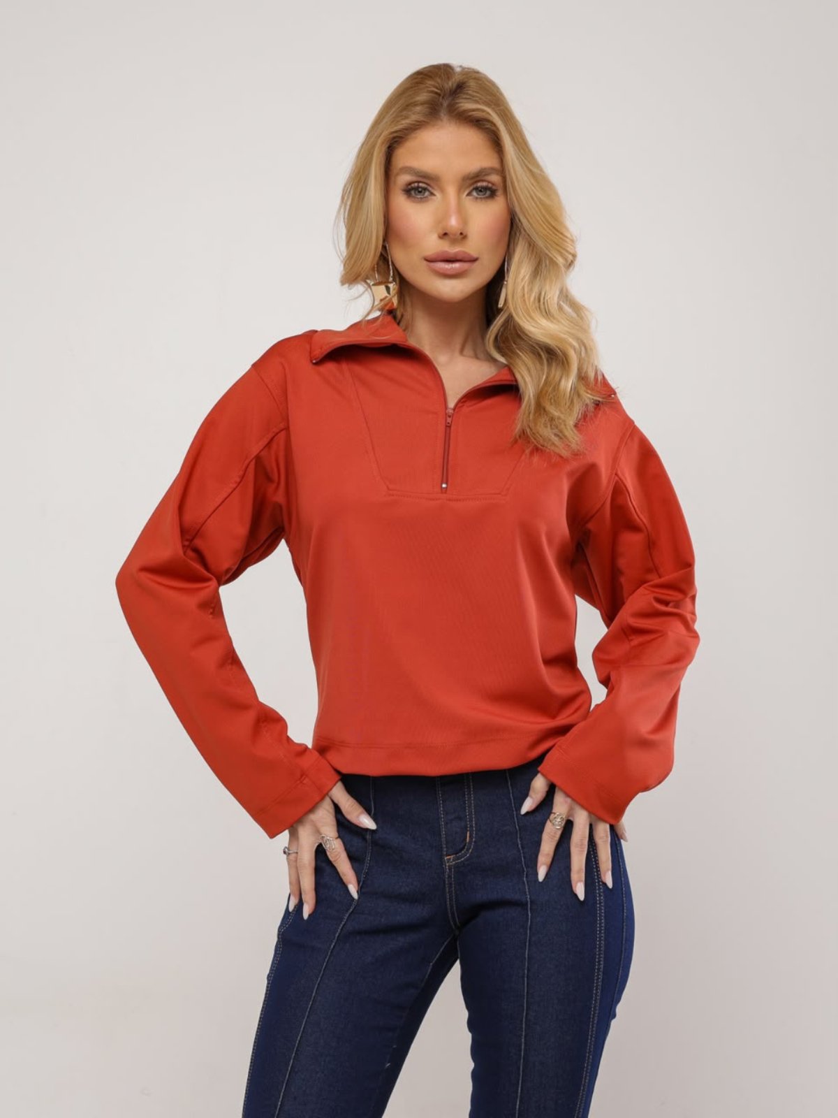 Blusa Manga Longa em Poliamida Feminina Gola com Zíper Laranja