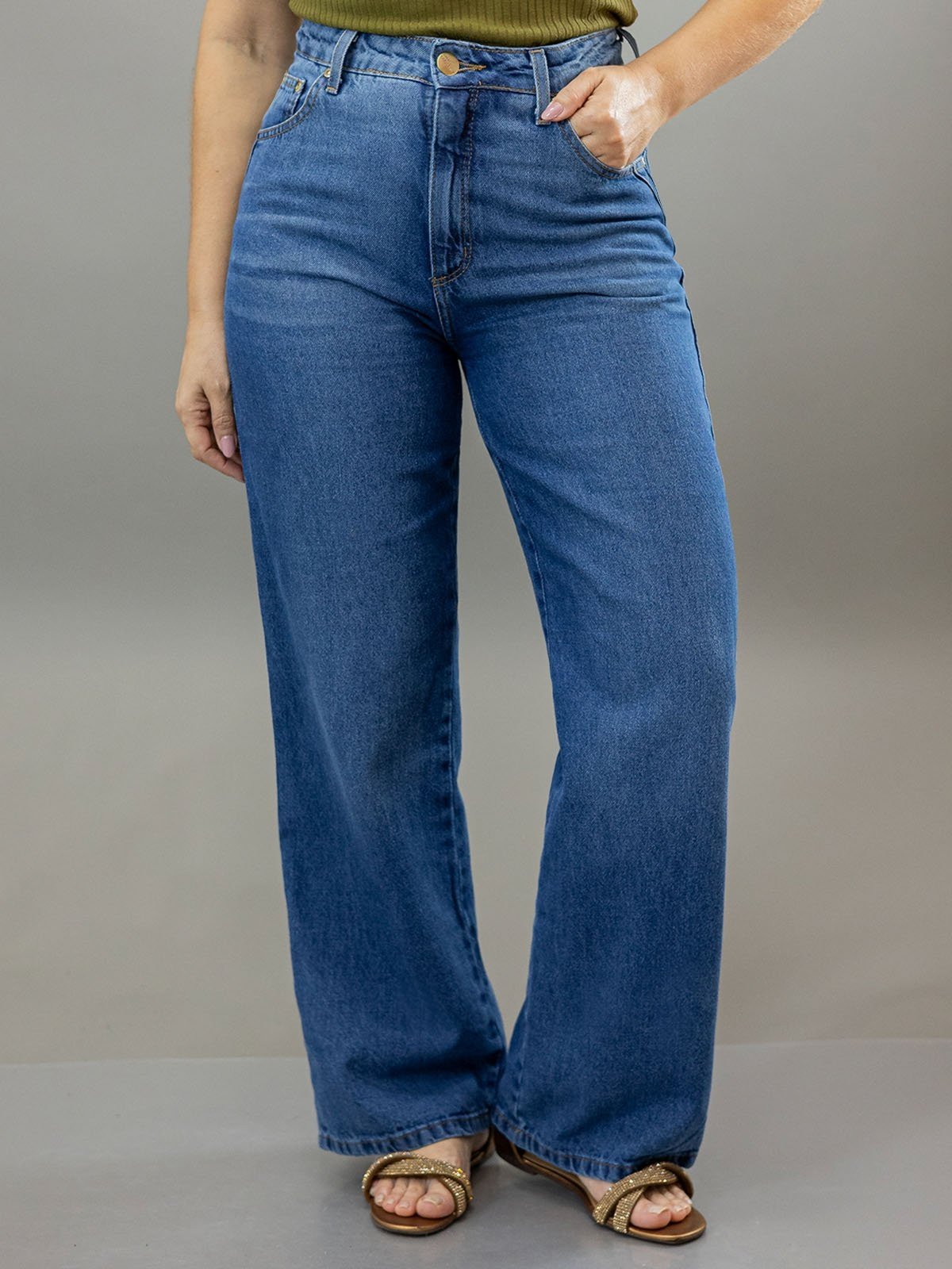 Calça Feminina Petit Wide Leg Jeans Cintura Alta Anticorpus