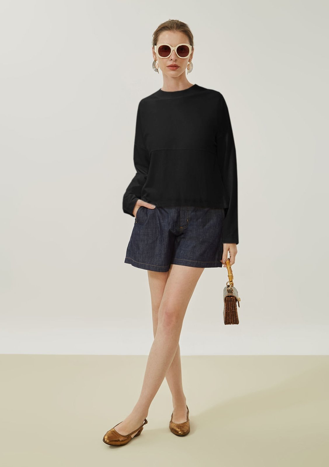 Blusa Maria Valentina Solta Decote Careca Manga Longa Padrão Preto