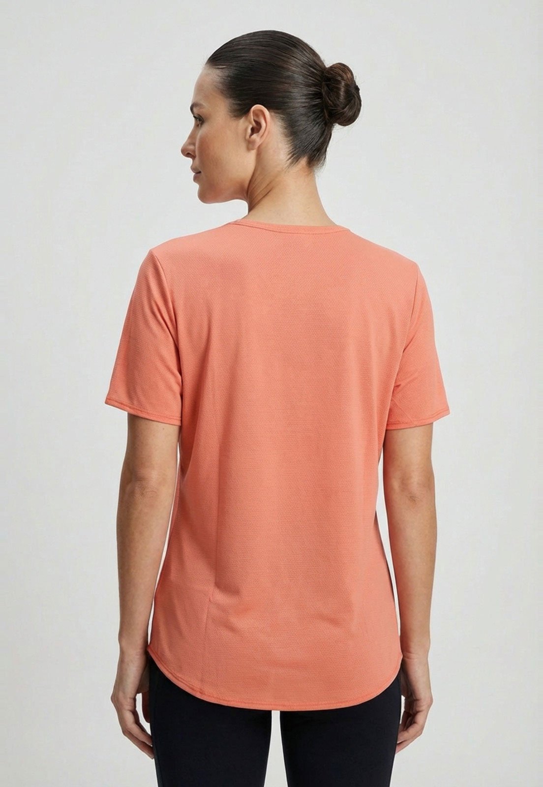 Vista 3 Camiseta Feminina Colcci Sport Microperfurada laranja Colcci Sport laranja