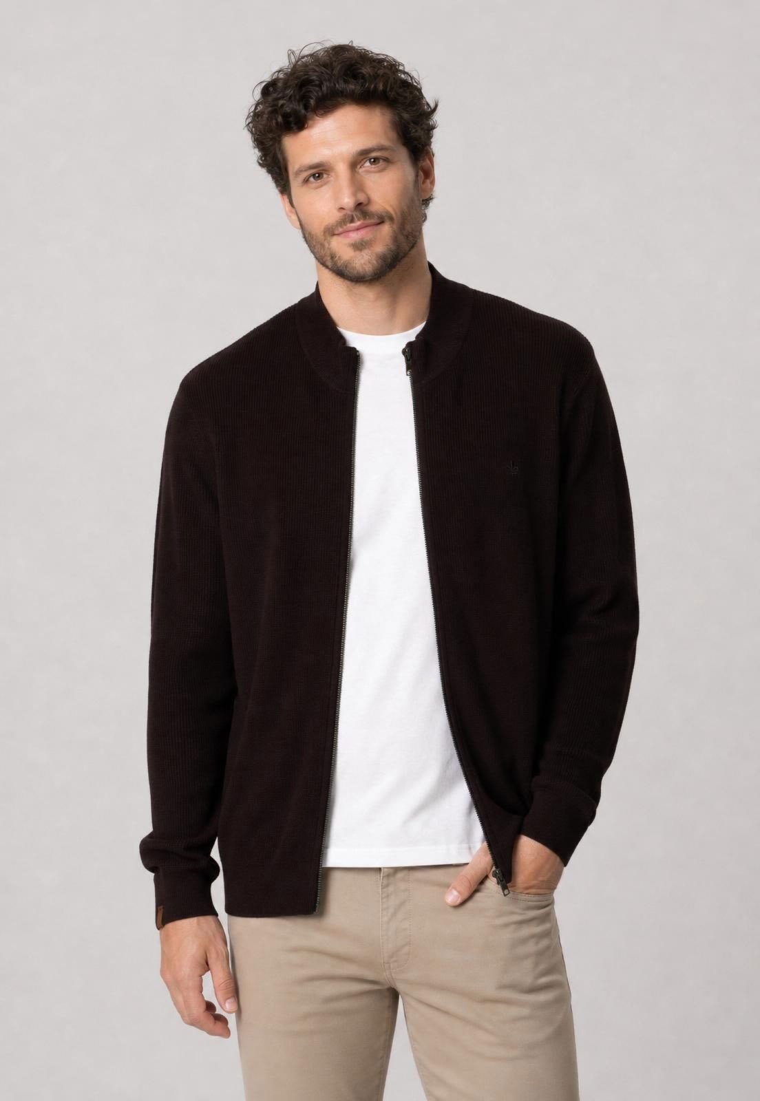 Cardigan Masculino Dudalina Gola Alta Algodão Marrom