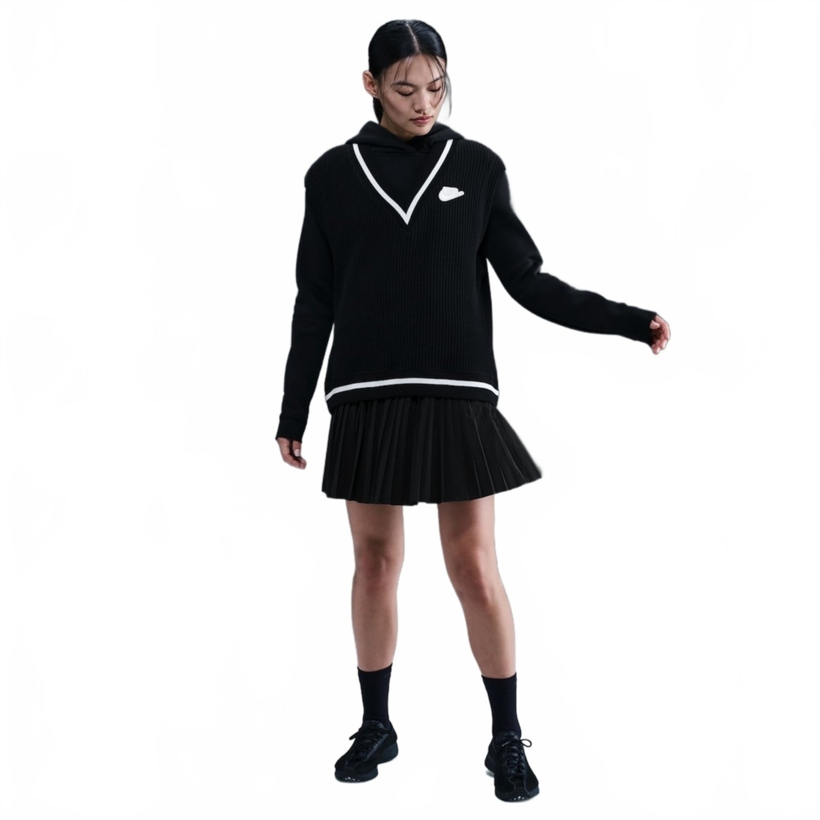 Vista 2 Saia Nike Sportswear Plissada Feminina preto Nike preto