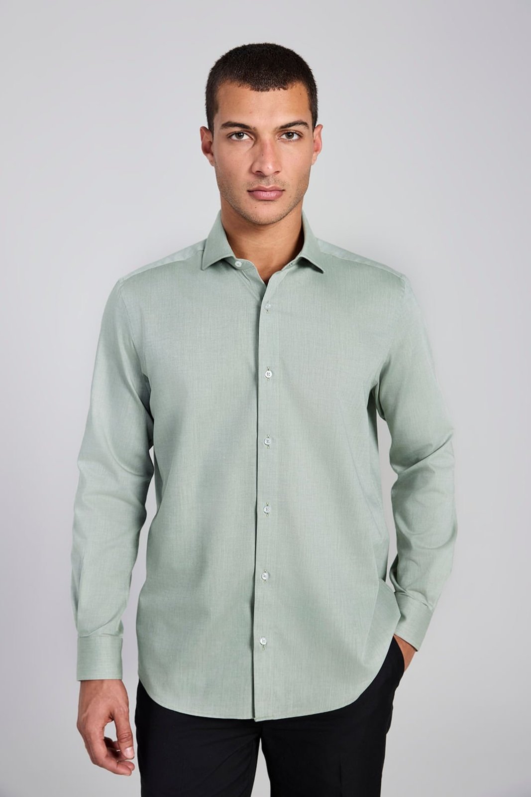 HIGHSTIL Camisa Social em Algodão Egípcio Lisa Slim Fit - Verde Militar