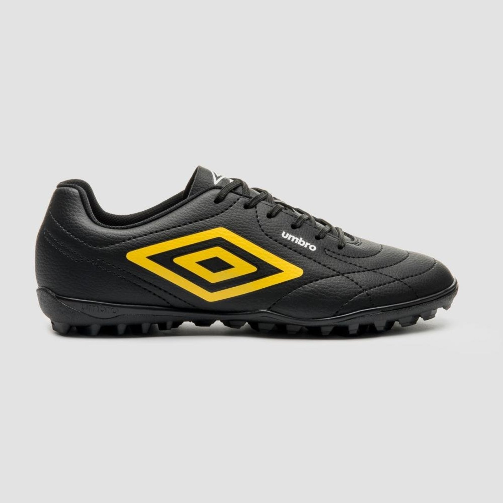 Chuteira Society Umbro Class Footballer