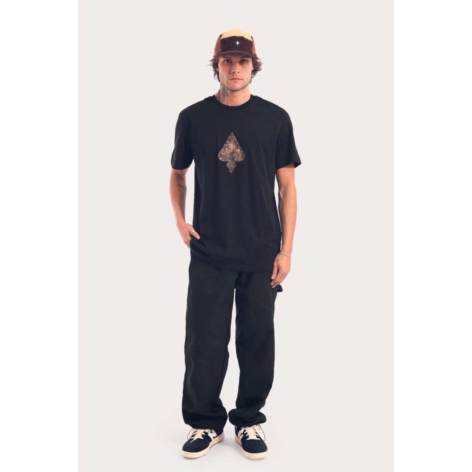 T-Shirt Regular M/C Espada Volcanic