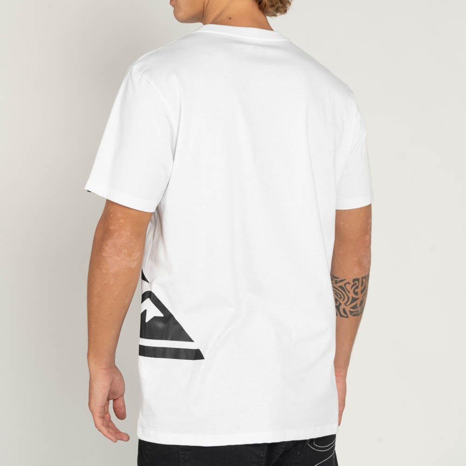 Camiseta Quiksilver Side Logo WT25 Masculina Branco