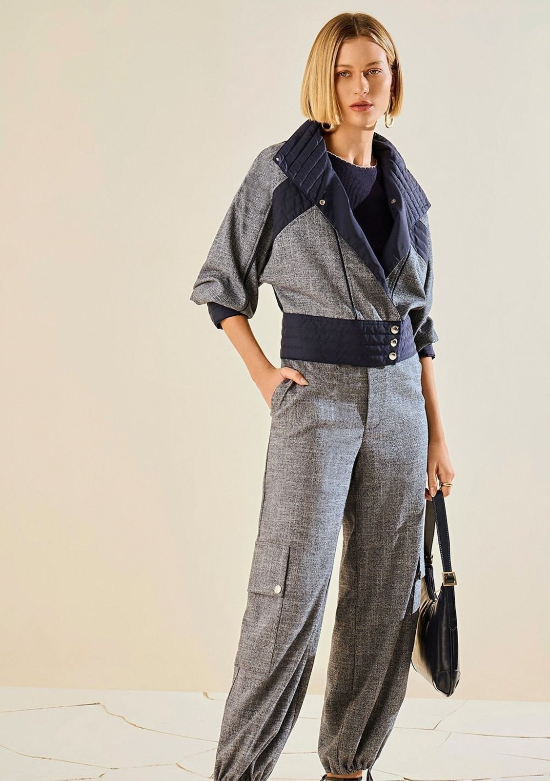 Conjunto Morena Rosa Jaqueta Manga Longa Calça Cargo Cintura Alta - Azul Marinho