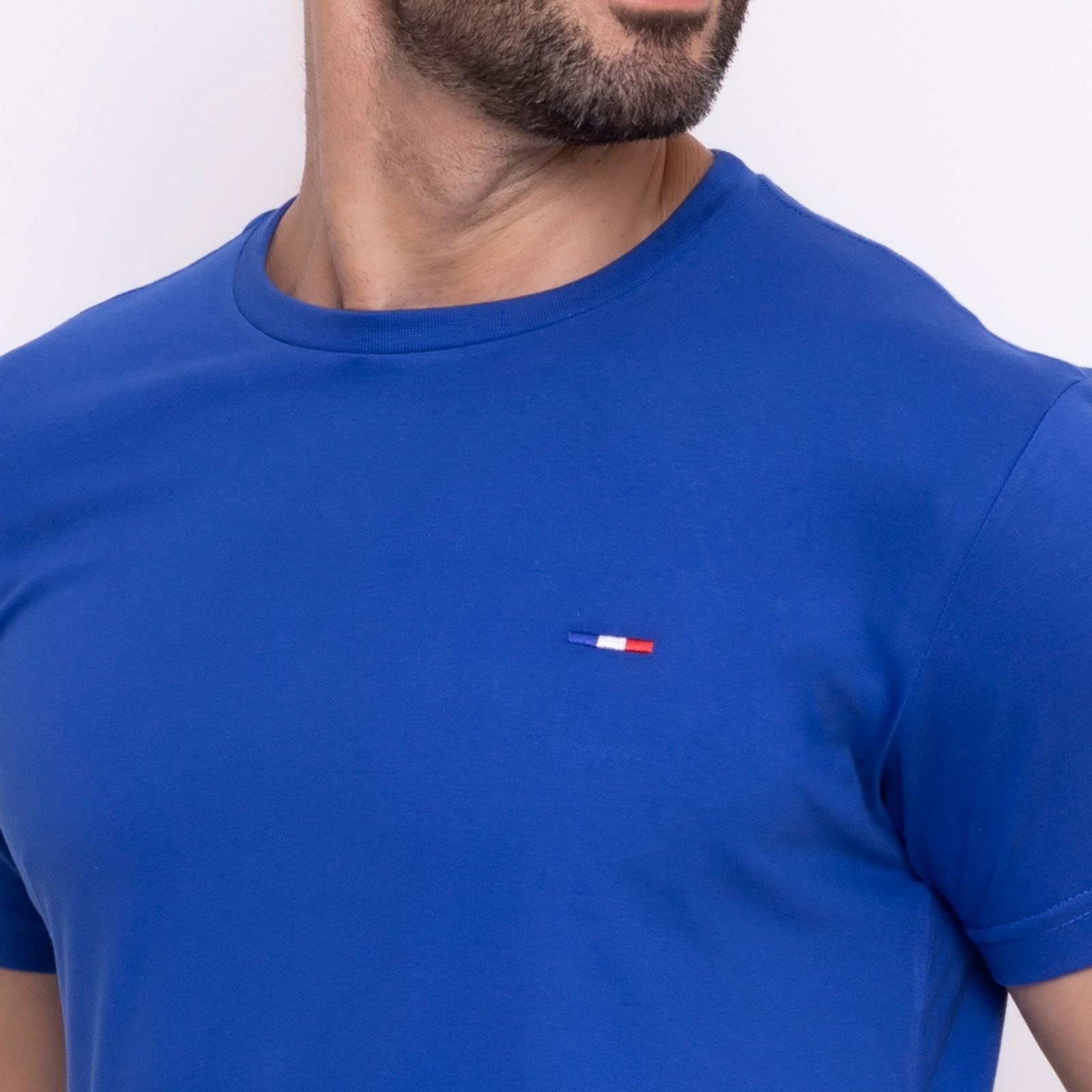 Vista 3 Kit 3 Peças Camisetas Básicas Masculina FMF Preto Royal Branco em Algodão Premium no Estilo Tommy Bordado França branco royal FMF branco royal