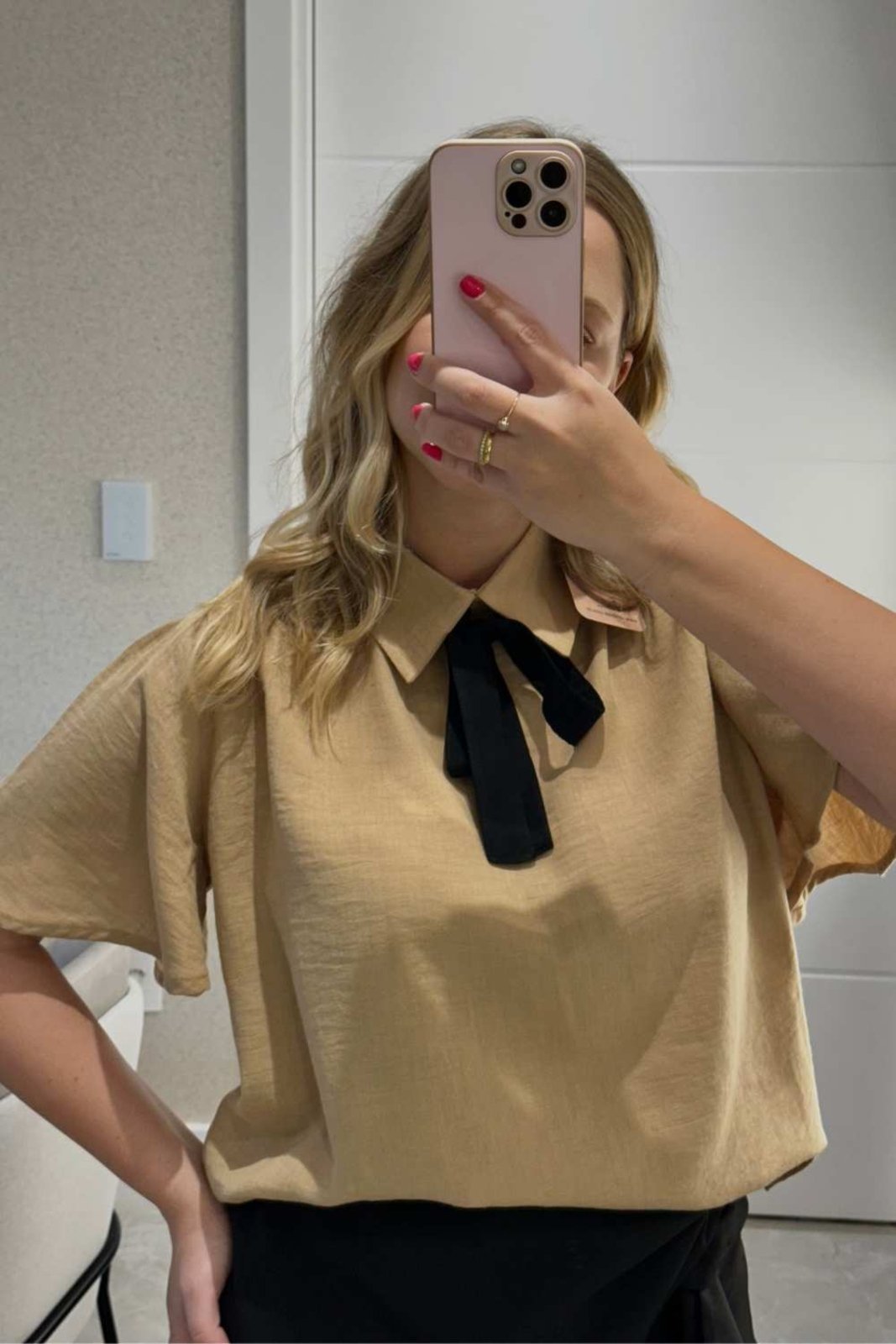 Vista 2 Blusa Vanibele Gola Camelo caramelo Vanibele caramelo