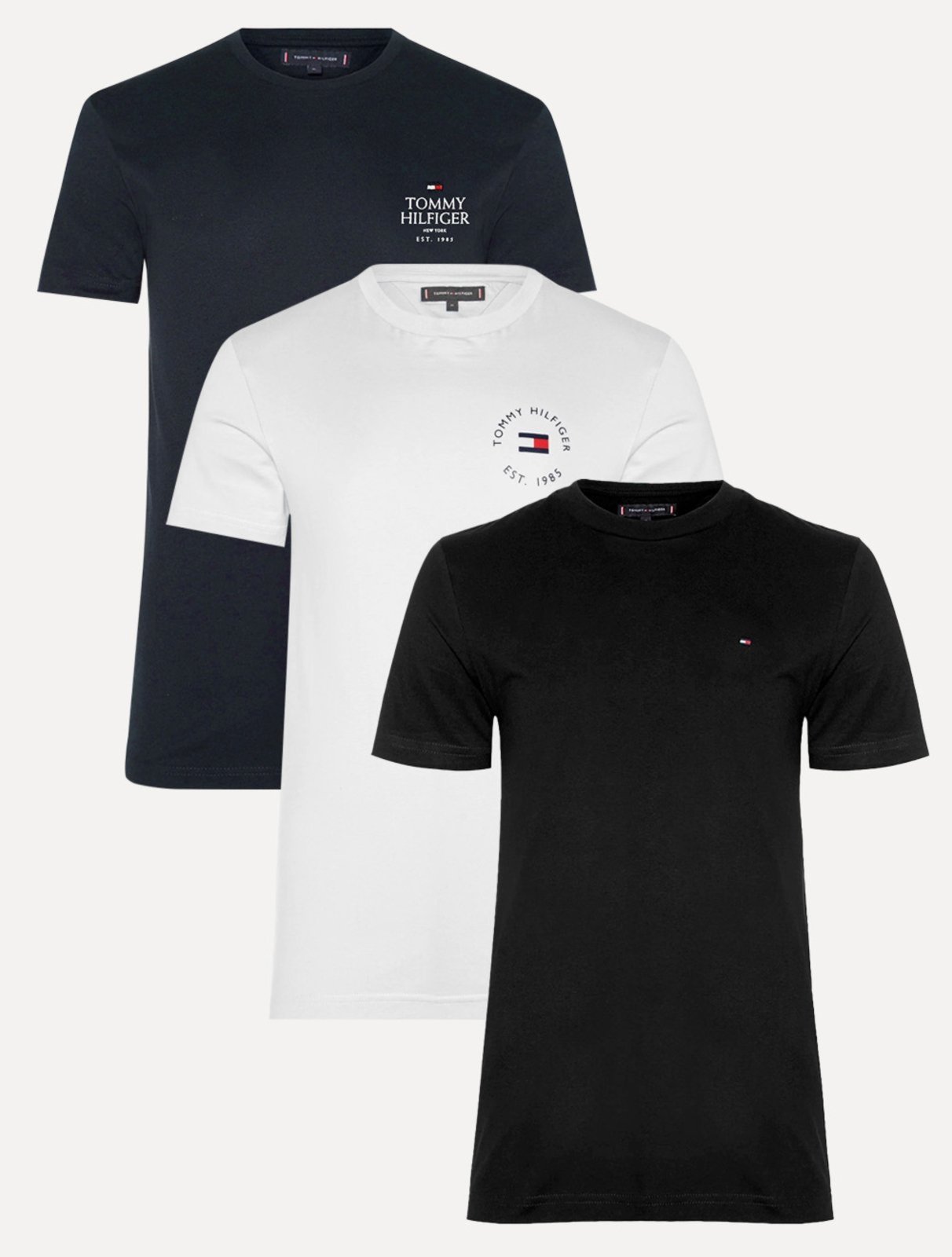 Vista 2 Kit Camisetas Tommy Hilfiger Masculinas Preta/Branca/Marinho 3UN preto Tommy Hilfiger preto