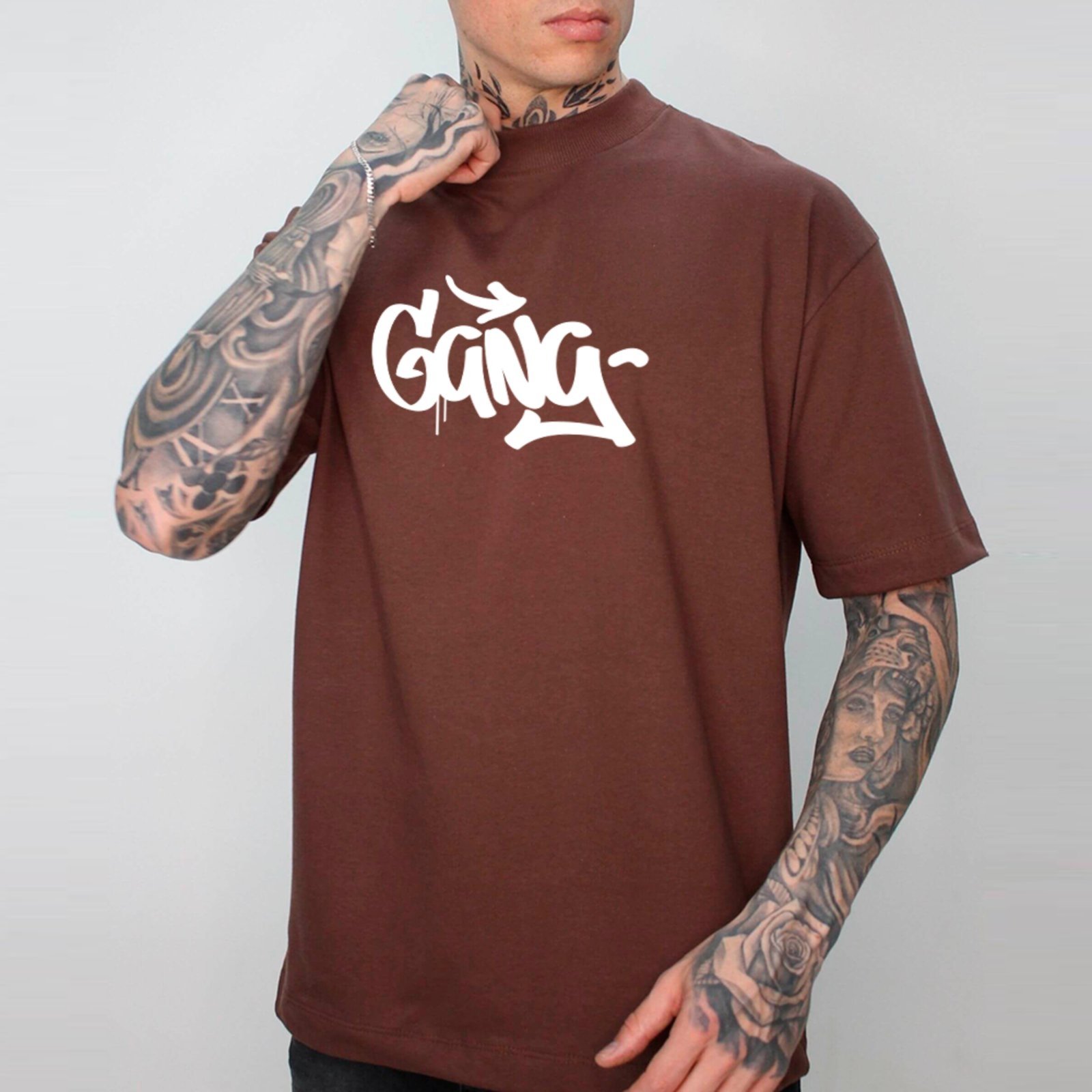 Vista 2 Camiseta Ousy Unissex Gang Visual Impactante Básica branco ousy branco