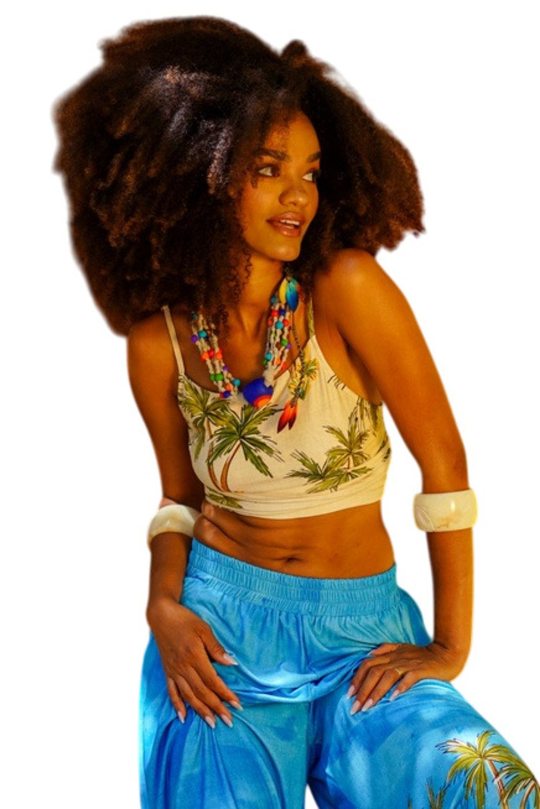 Top Cropped Bege Cocada Coleção Bahêa Yacamim Q5 – Estampado