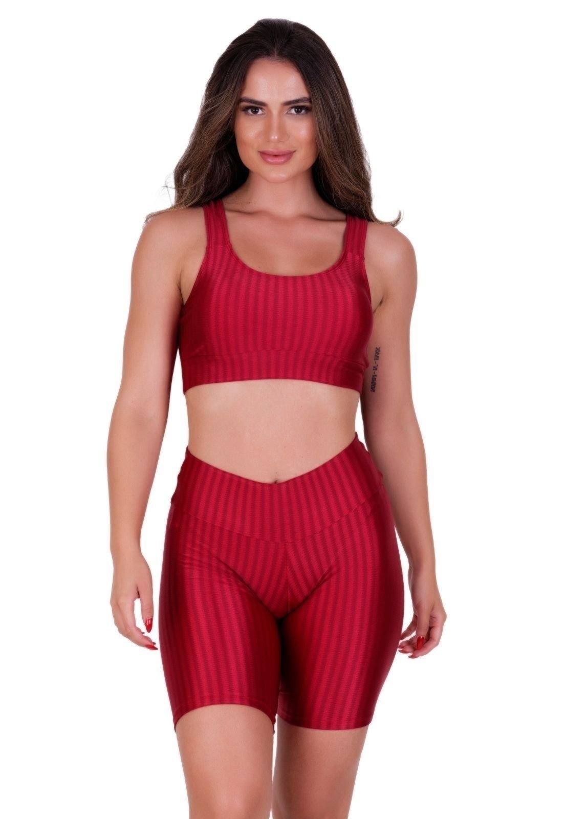 Conjunto Fitness Top com Bojo Removível e Bermuda 3D Adulto Feminino Terra e Mar Vermelho