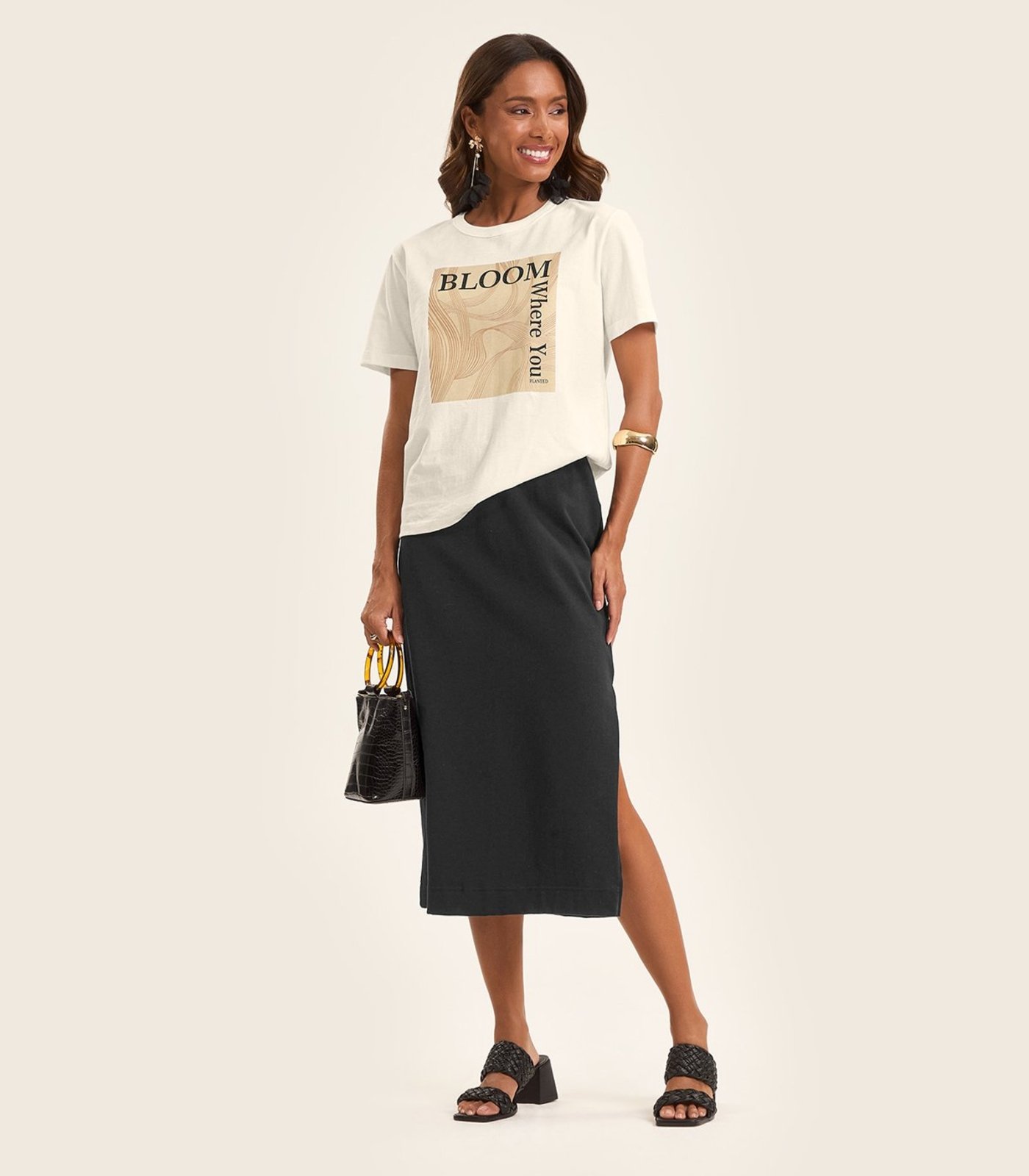 T- Shirt Feminina em Meia Malha Rovitex Bege